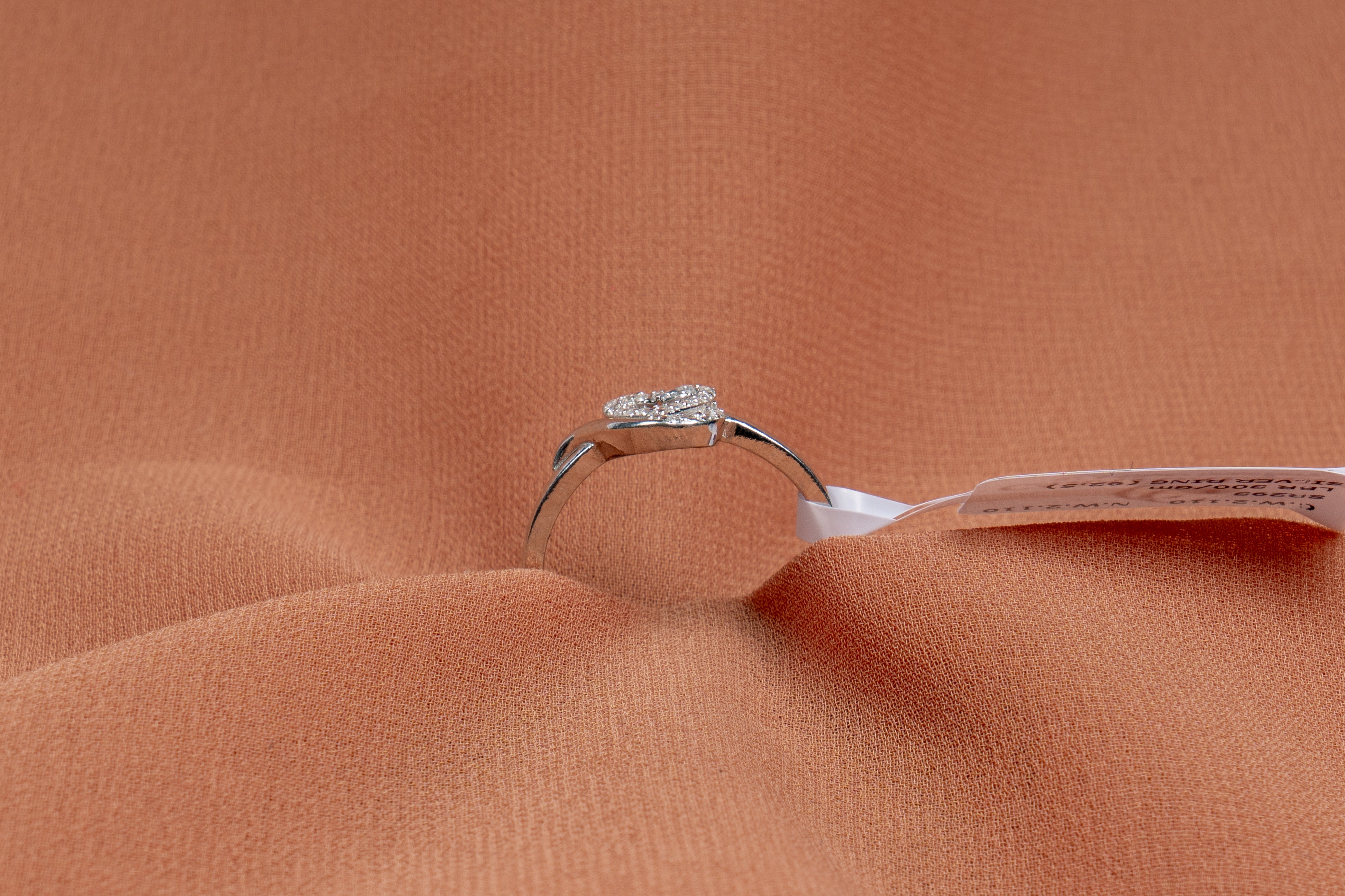 Amorette Heart Outline Ring
