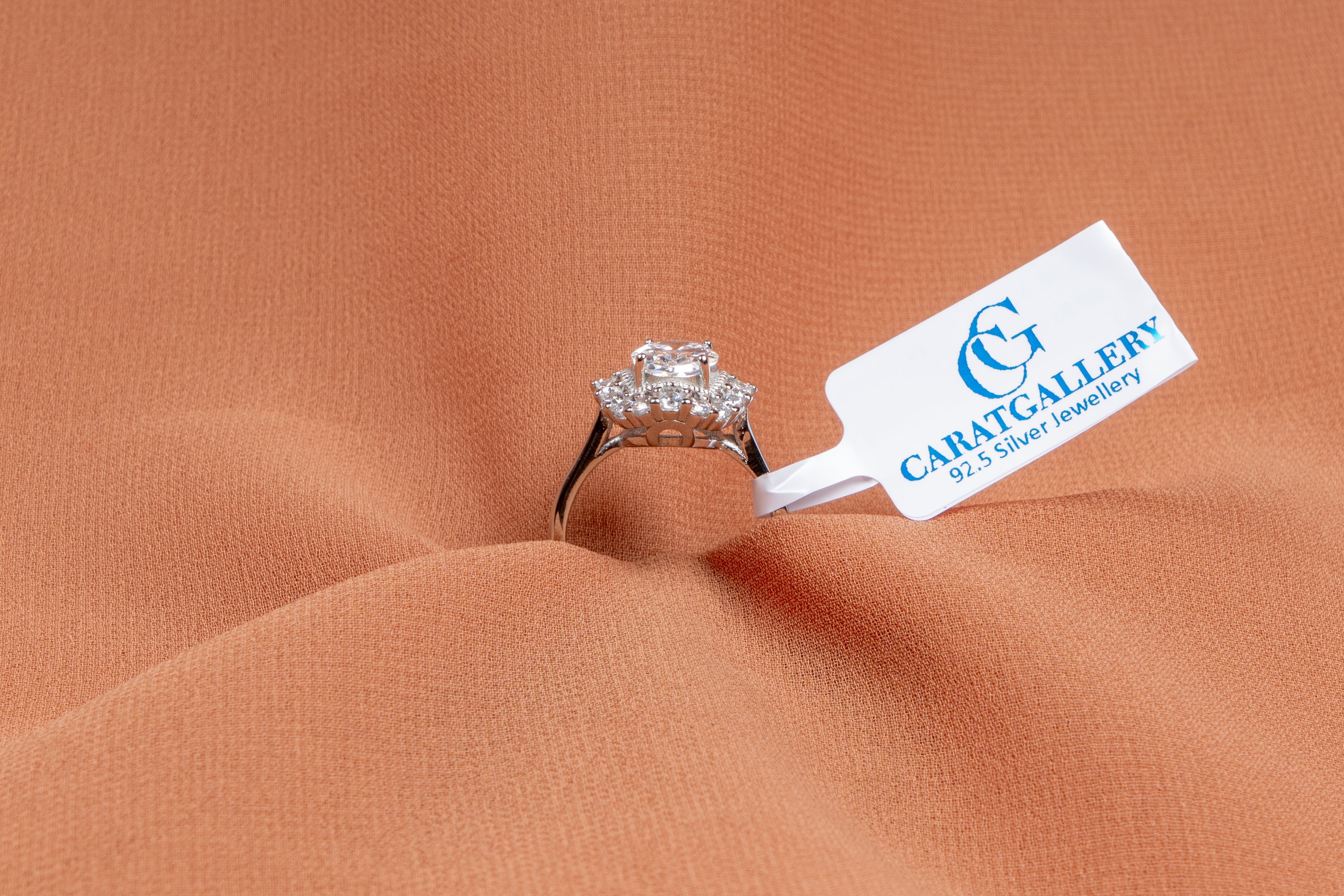 Ophelia Vintage Oval Halo Ring