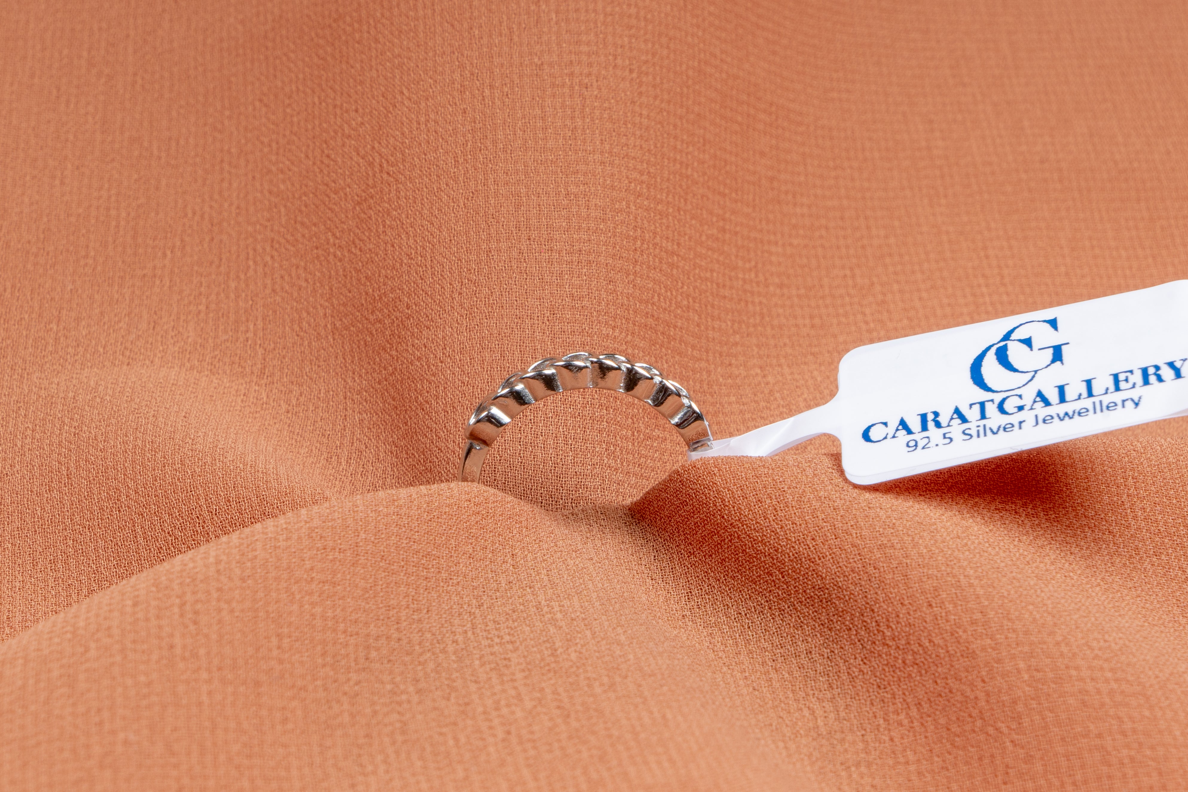 Aurevon Chain Link Band Ring