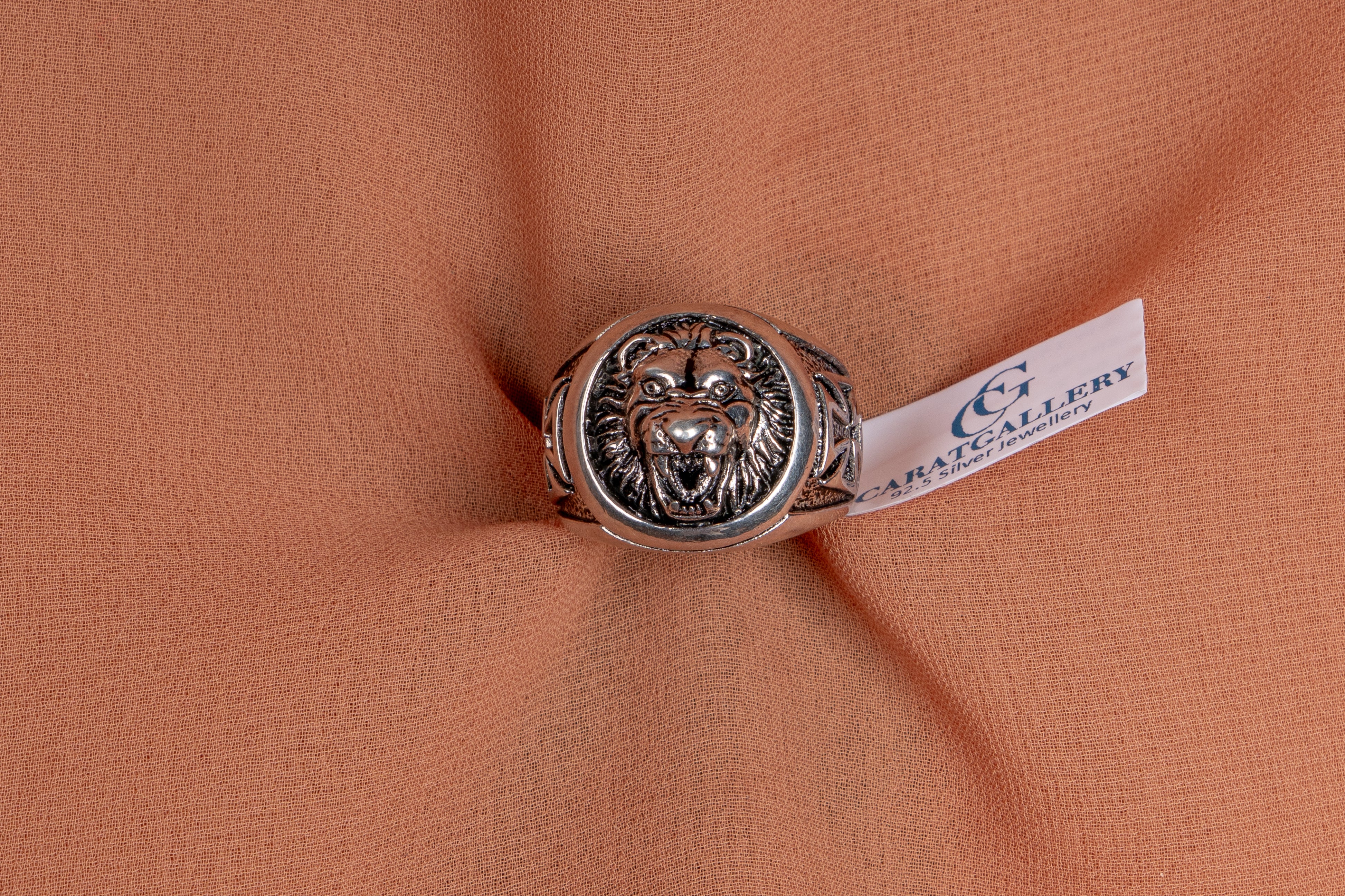 Regalis Lion Signet Ring