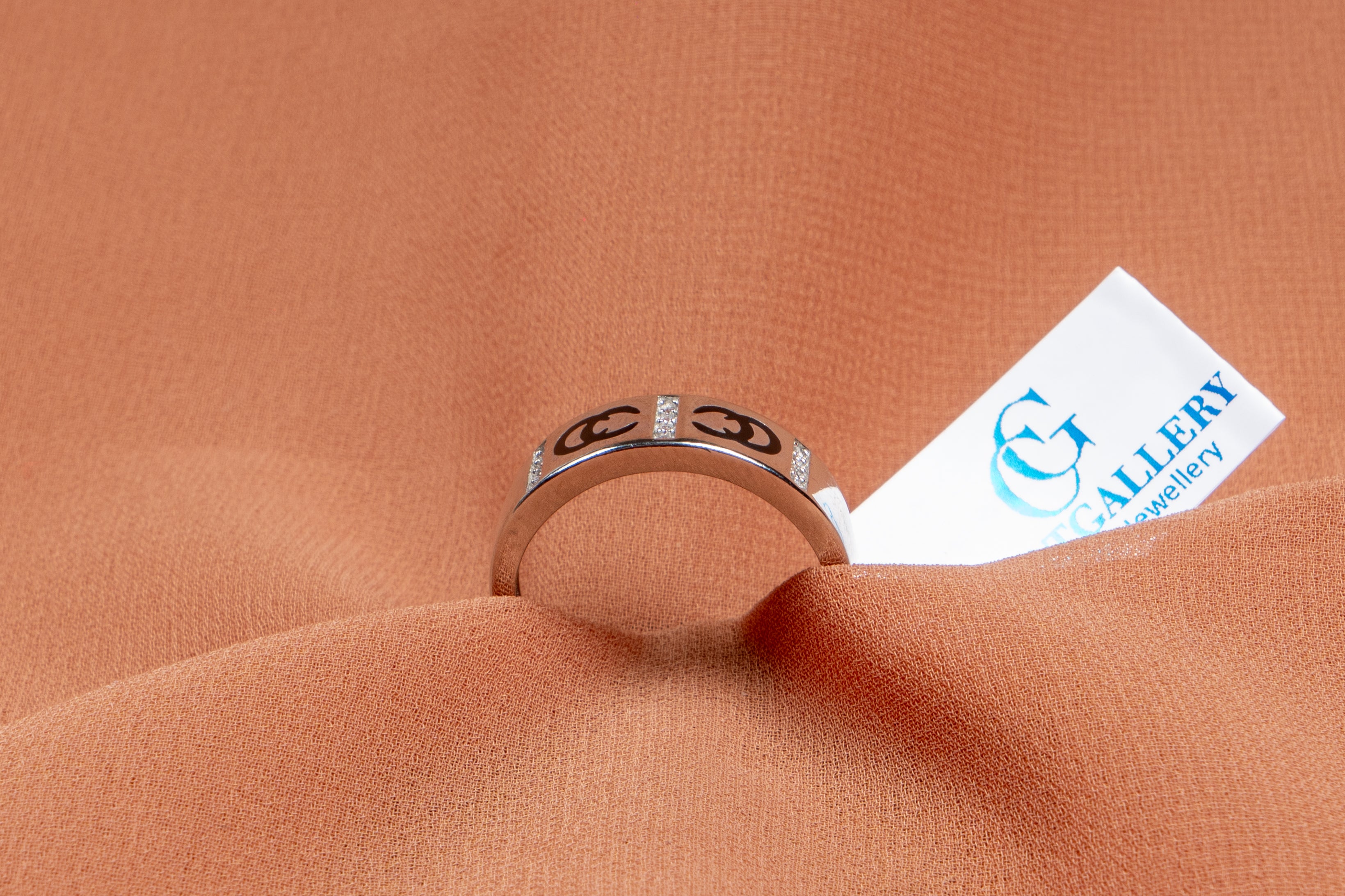 Avelon Dual Motif Band Ring