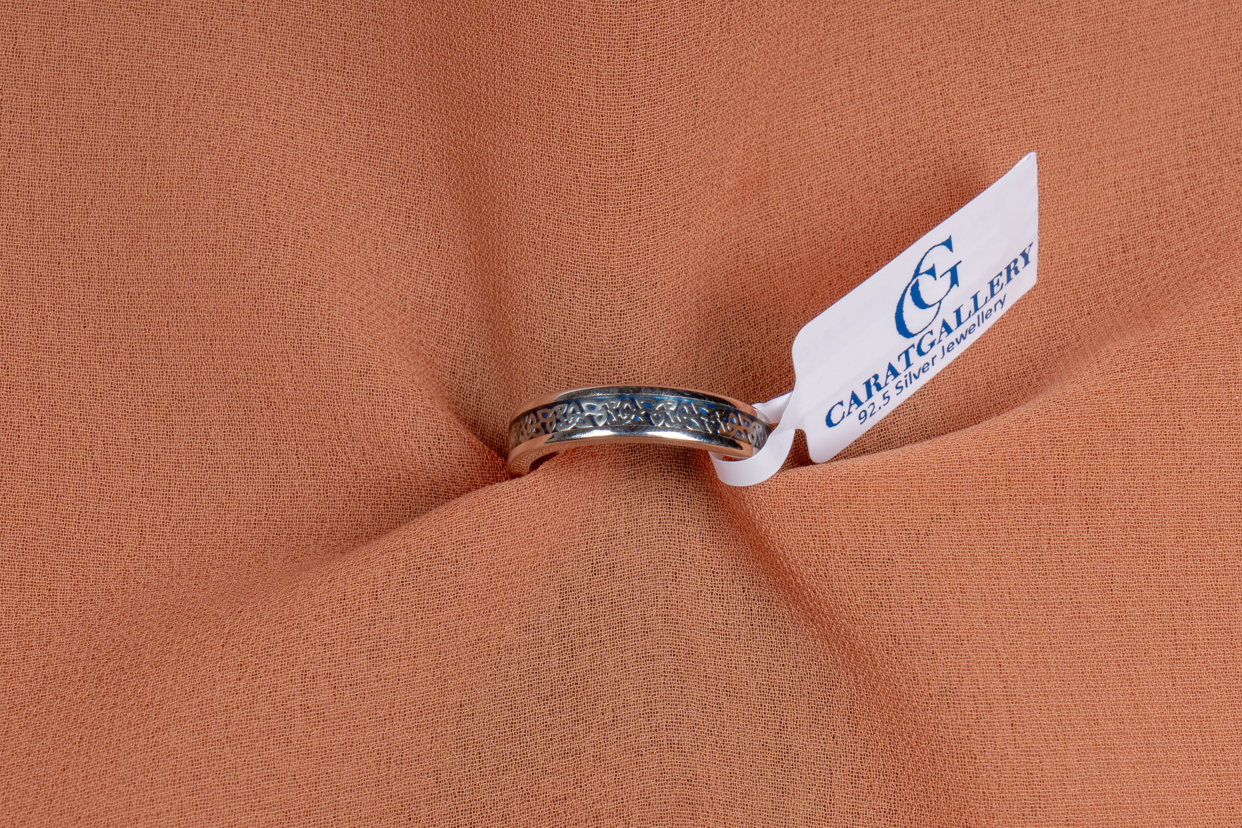 Orvex Engraved Band Ring