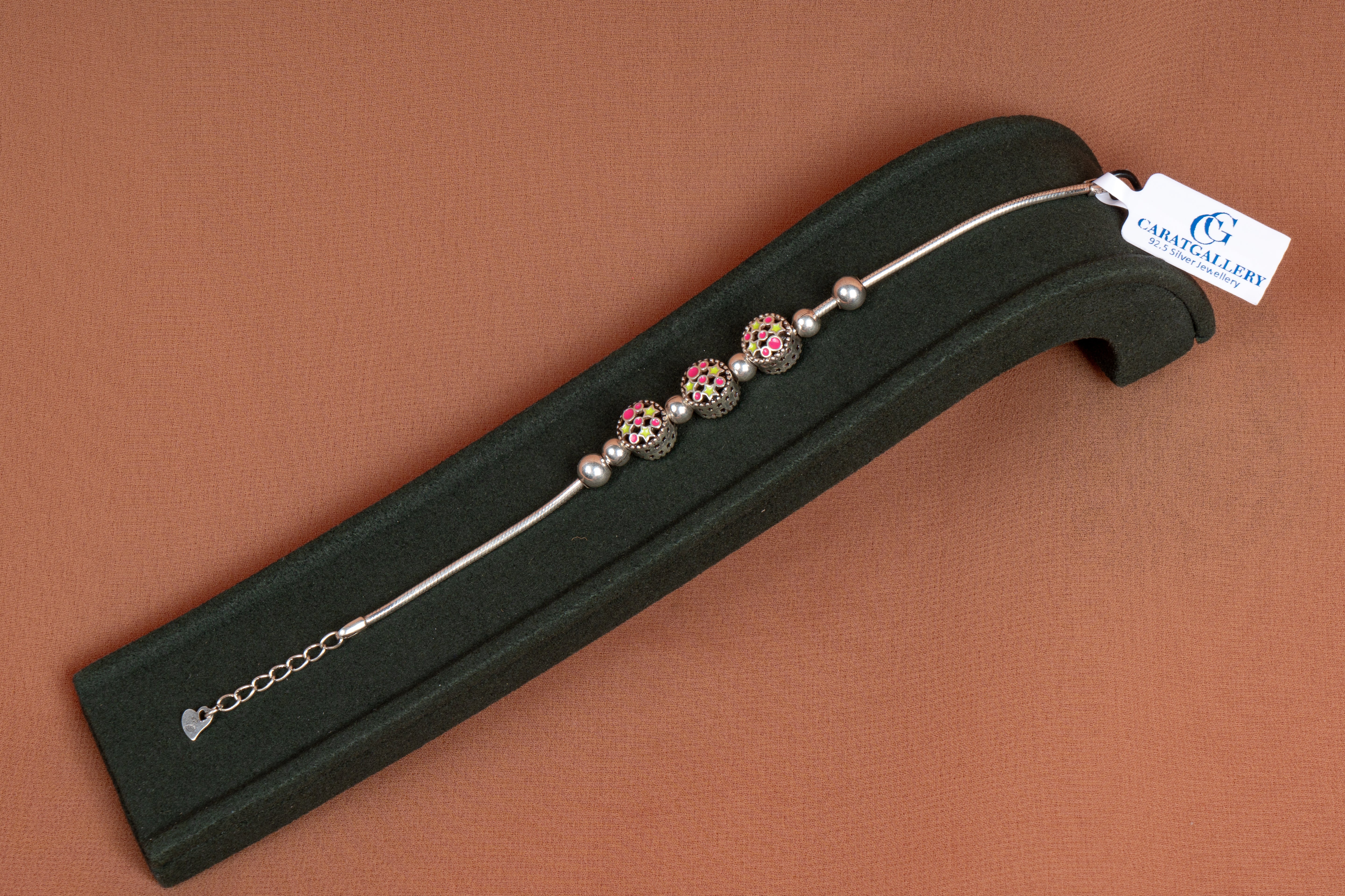 Roselle Bloom Bead Bracelet