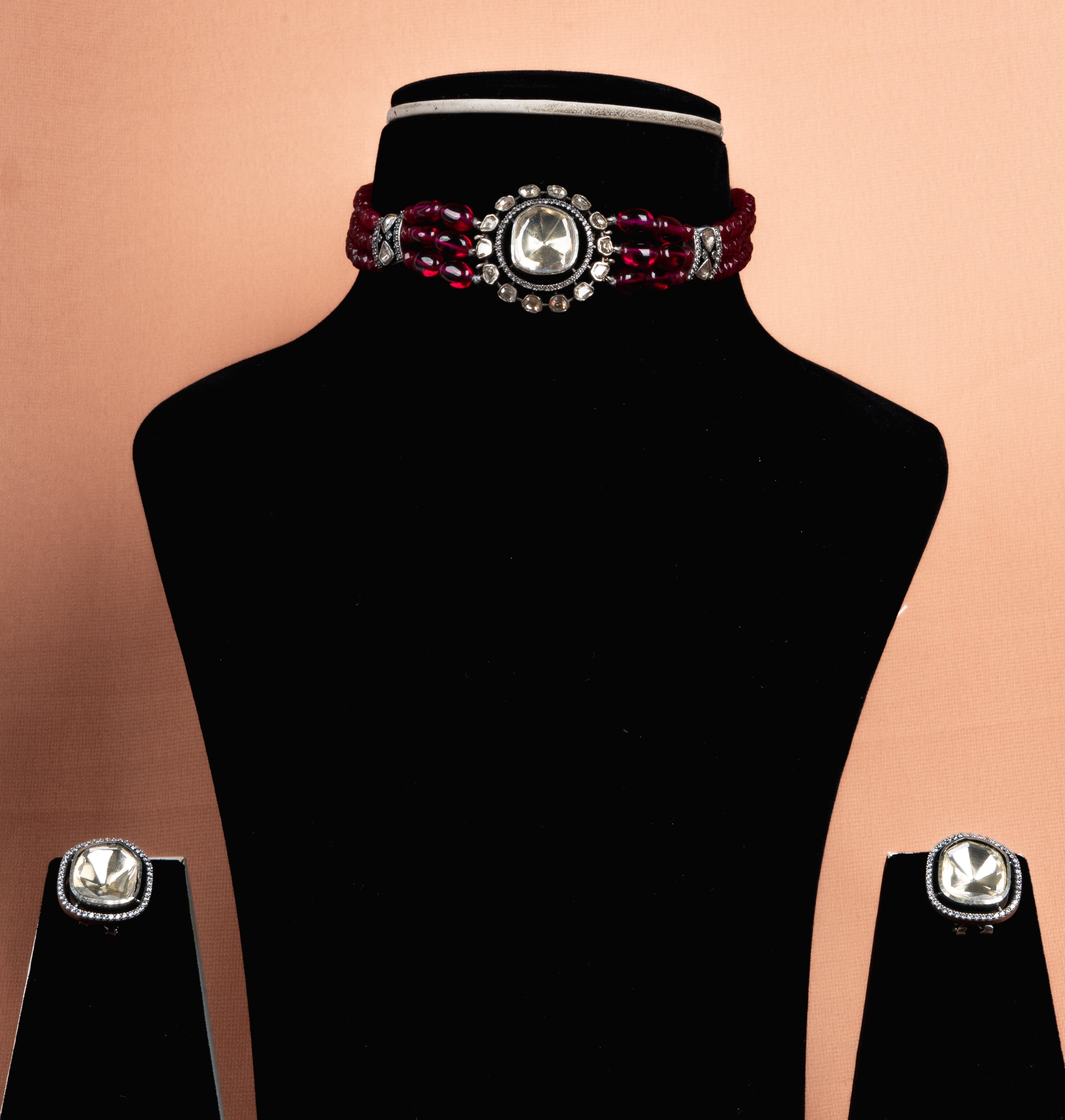 Rovienne Heritage Choker and Stud Earrings Set