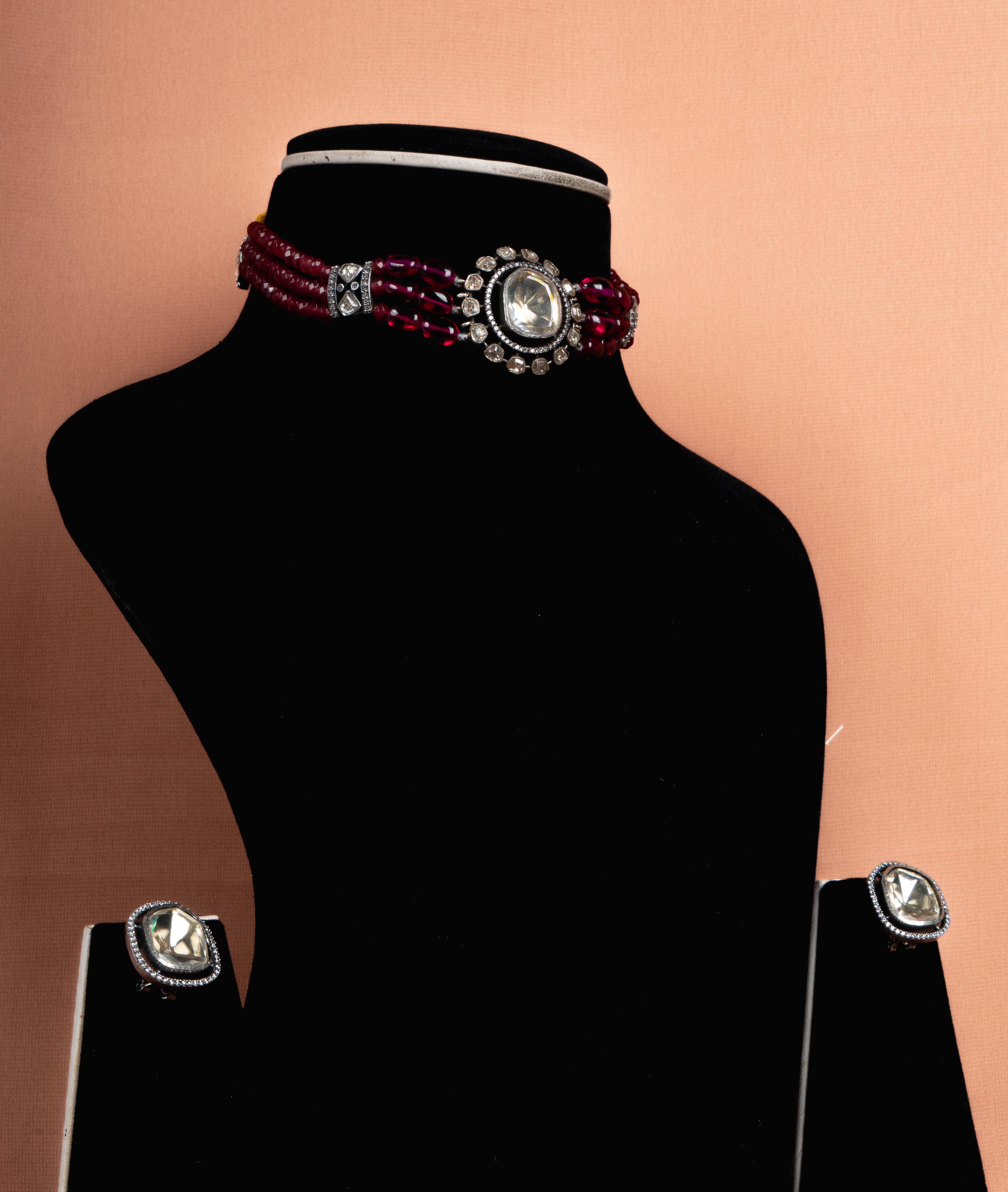 Rovienne Heritage Choker and Stud Earrings Set