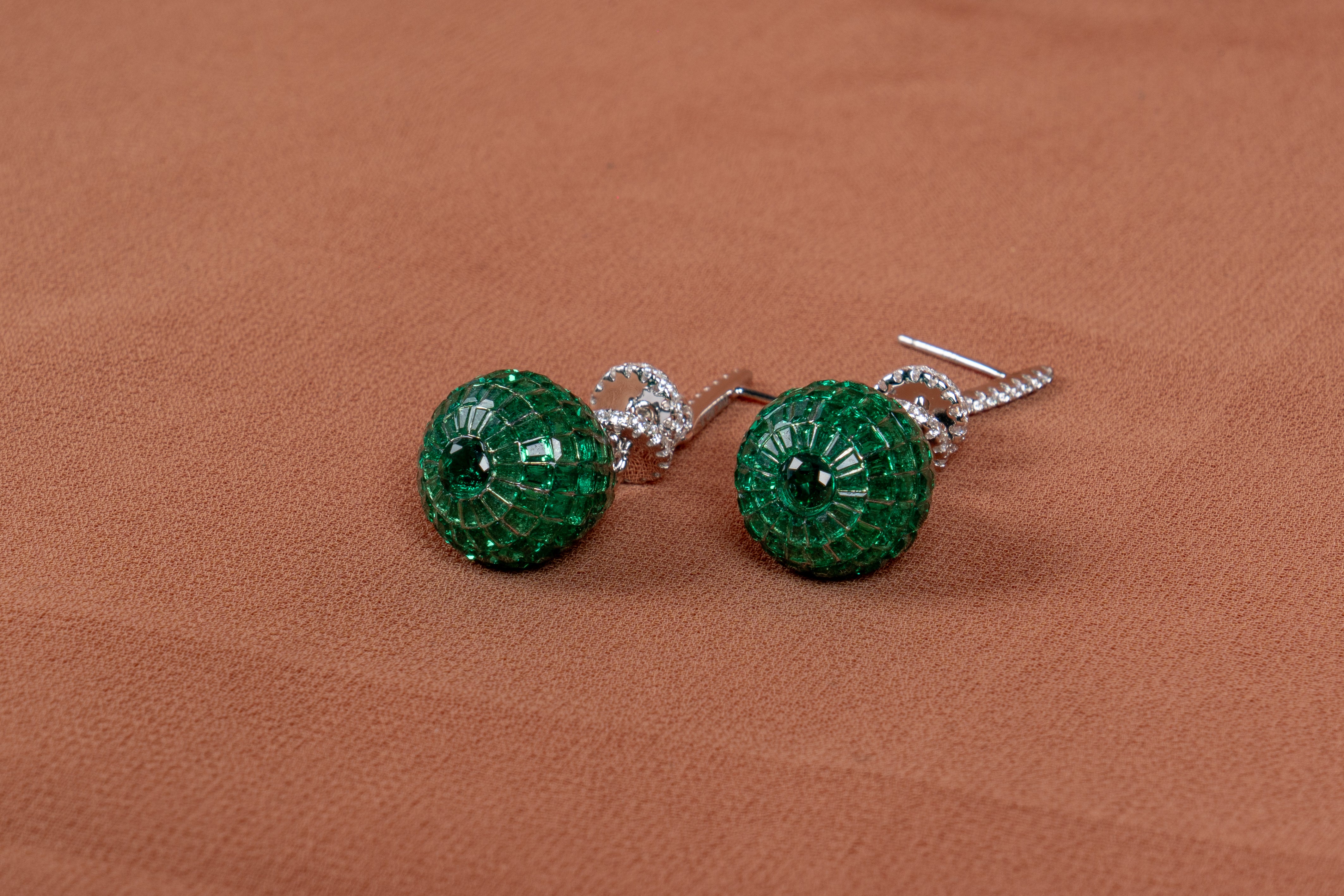 Everdine Emerald Drop Necklace and Earrings Set