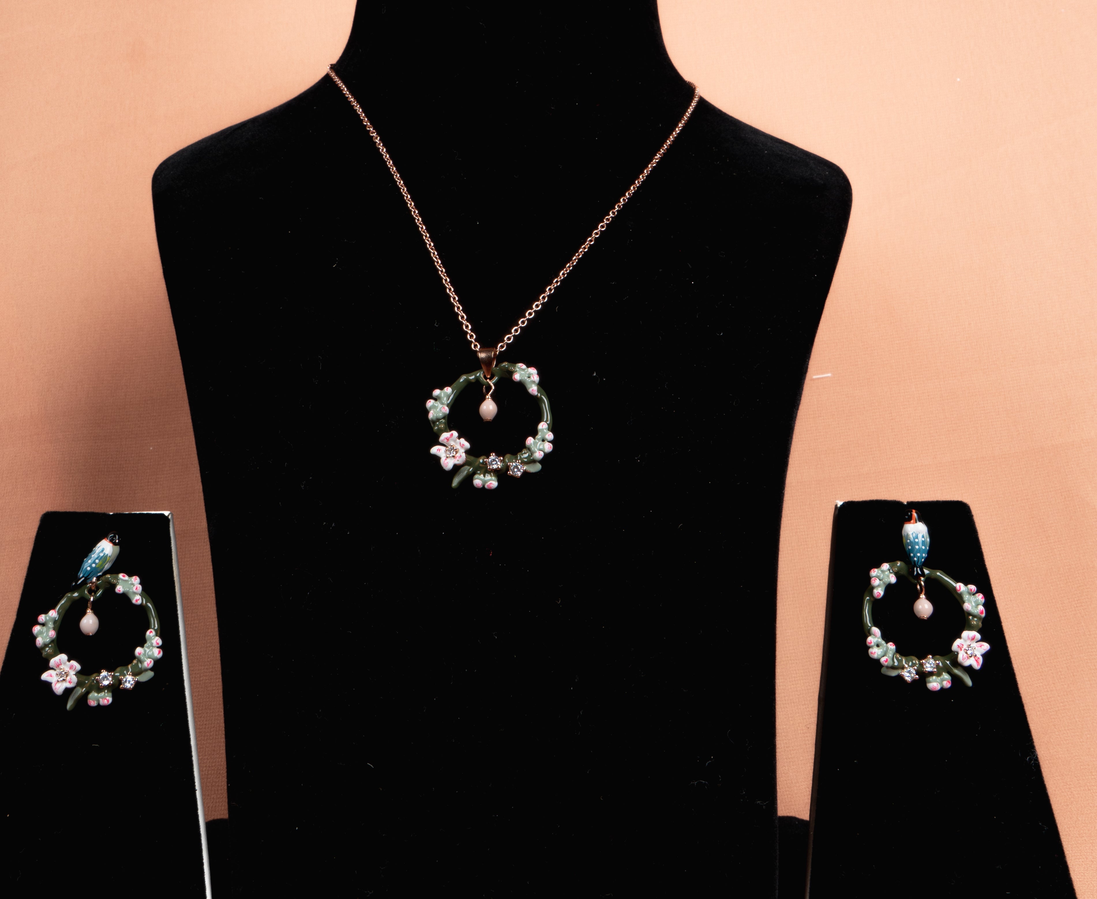 Aviora Blossom Wreath Necklace and Earrings Set