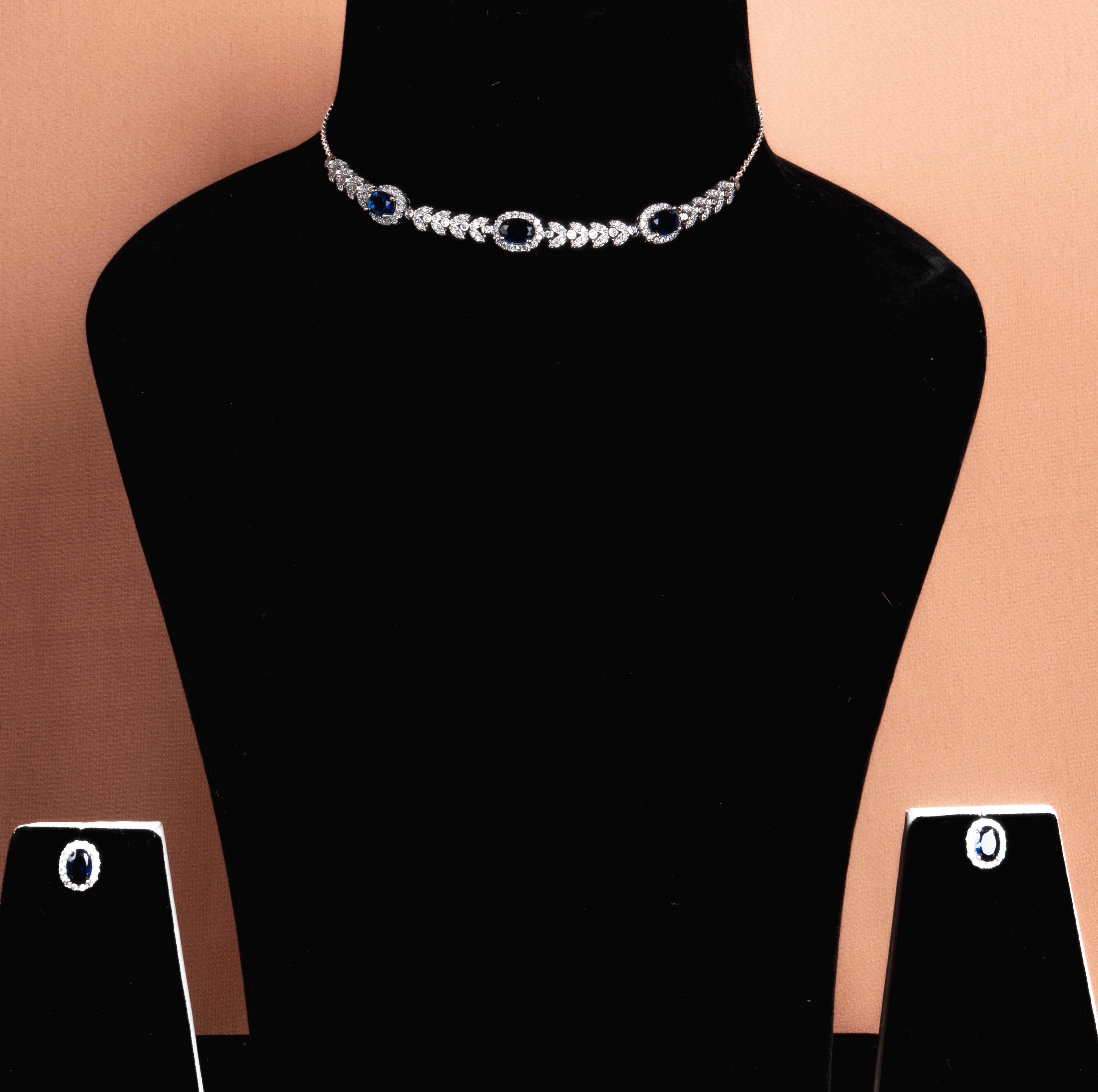 Norvelle Sapphire Choker and Stud Earrings Set