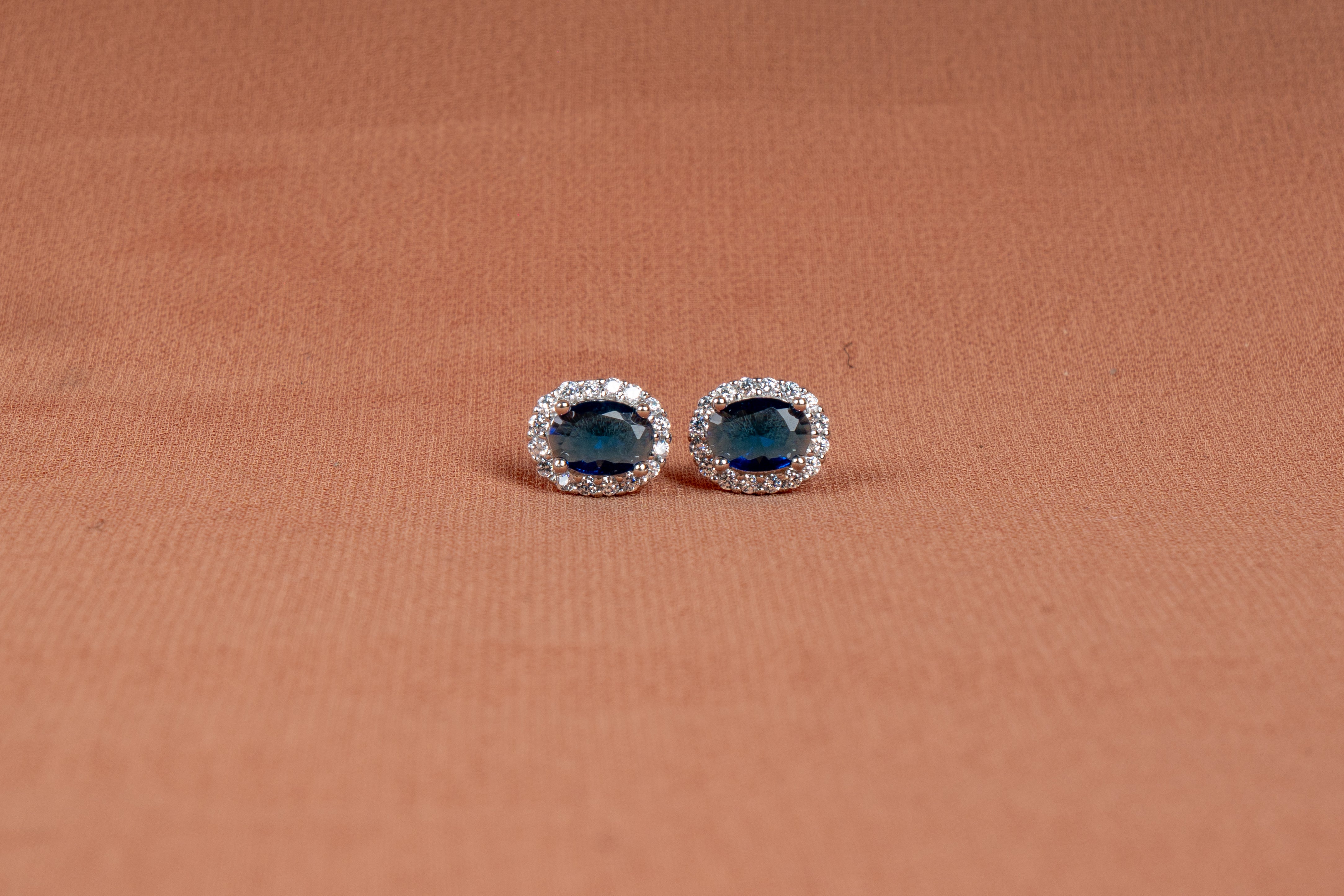 Norvelle Sapphire Choker and Stud Earrings Set