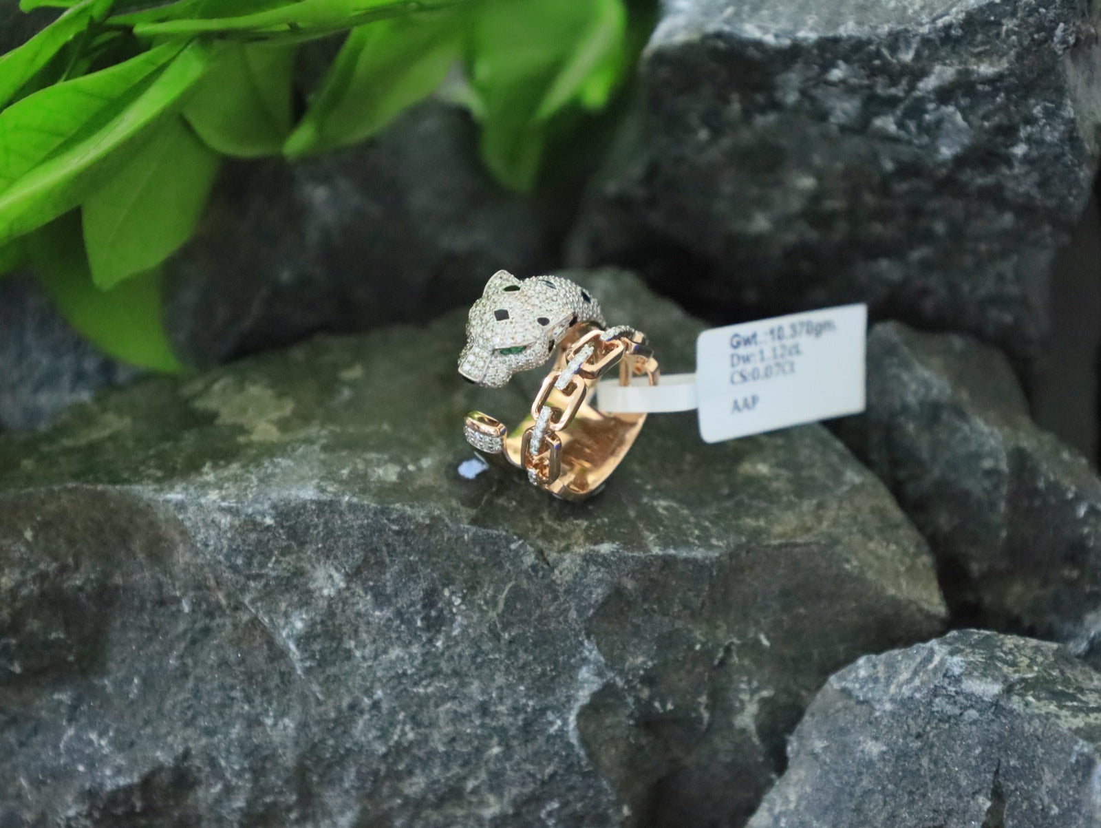 Majestic Panther Link Wrap Ring