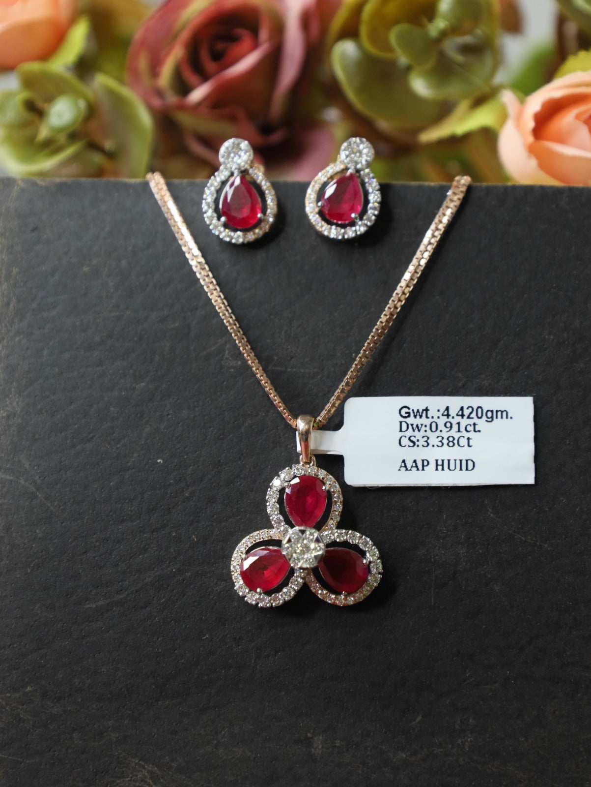 Crimson Clover Natural Diamond Pendant Set