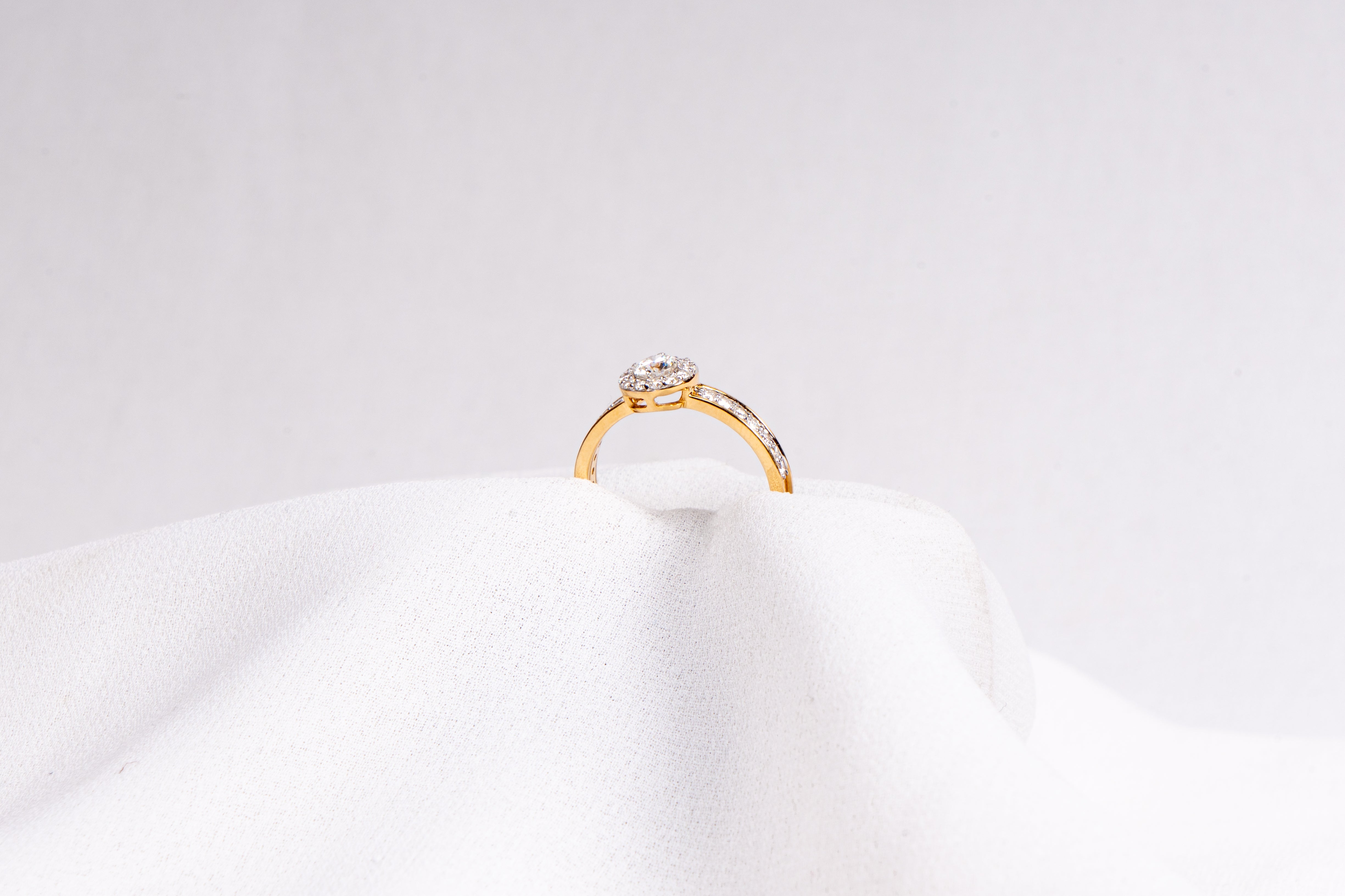 Aurora Oval Halo Diamond Ring