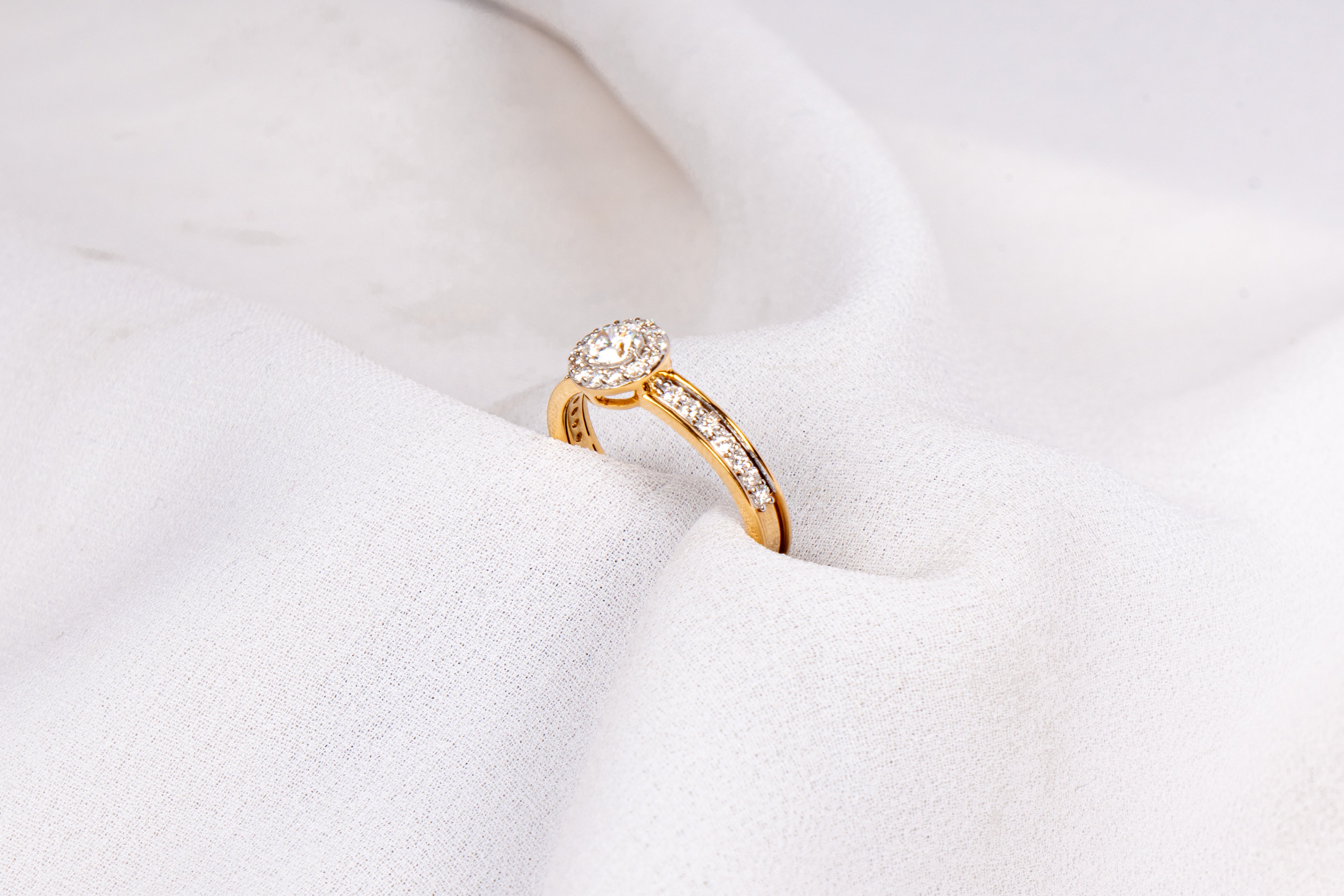 Aurora Oval Halo Diamond Ring