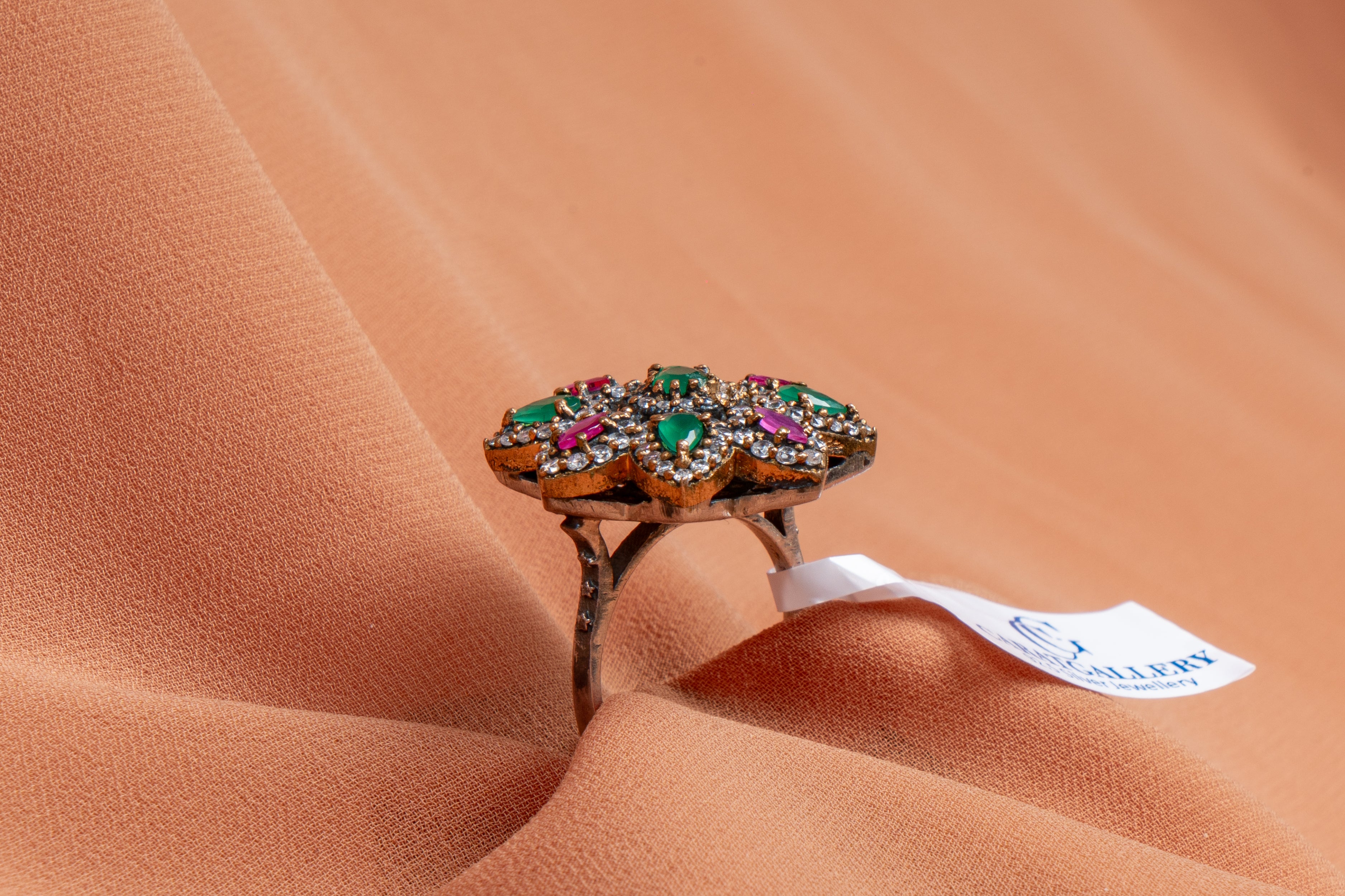Esmara Antique Emerald & Ruby Star Ring
