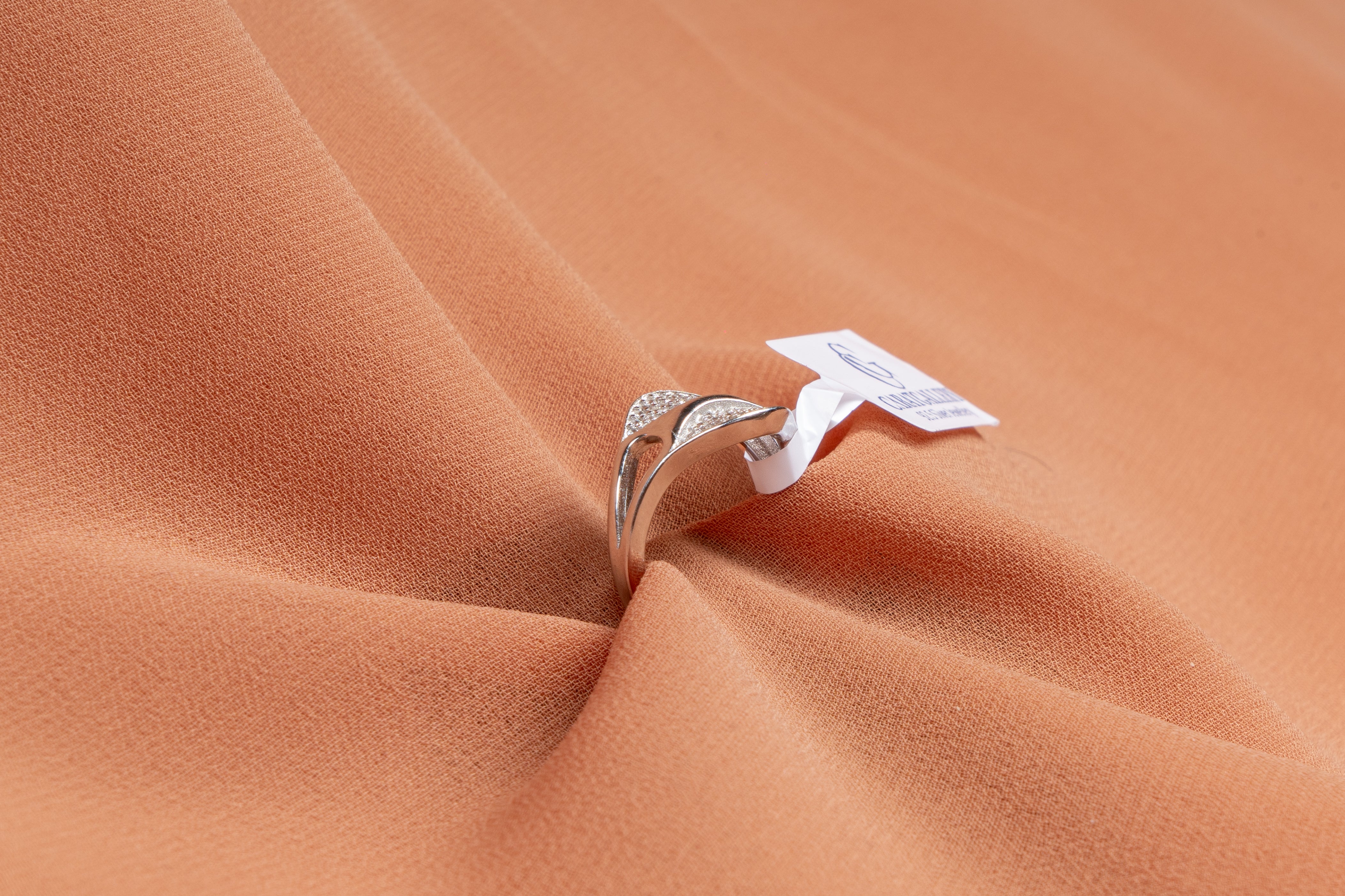 Liv Twin Leaf Crystal Ring