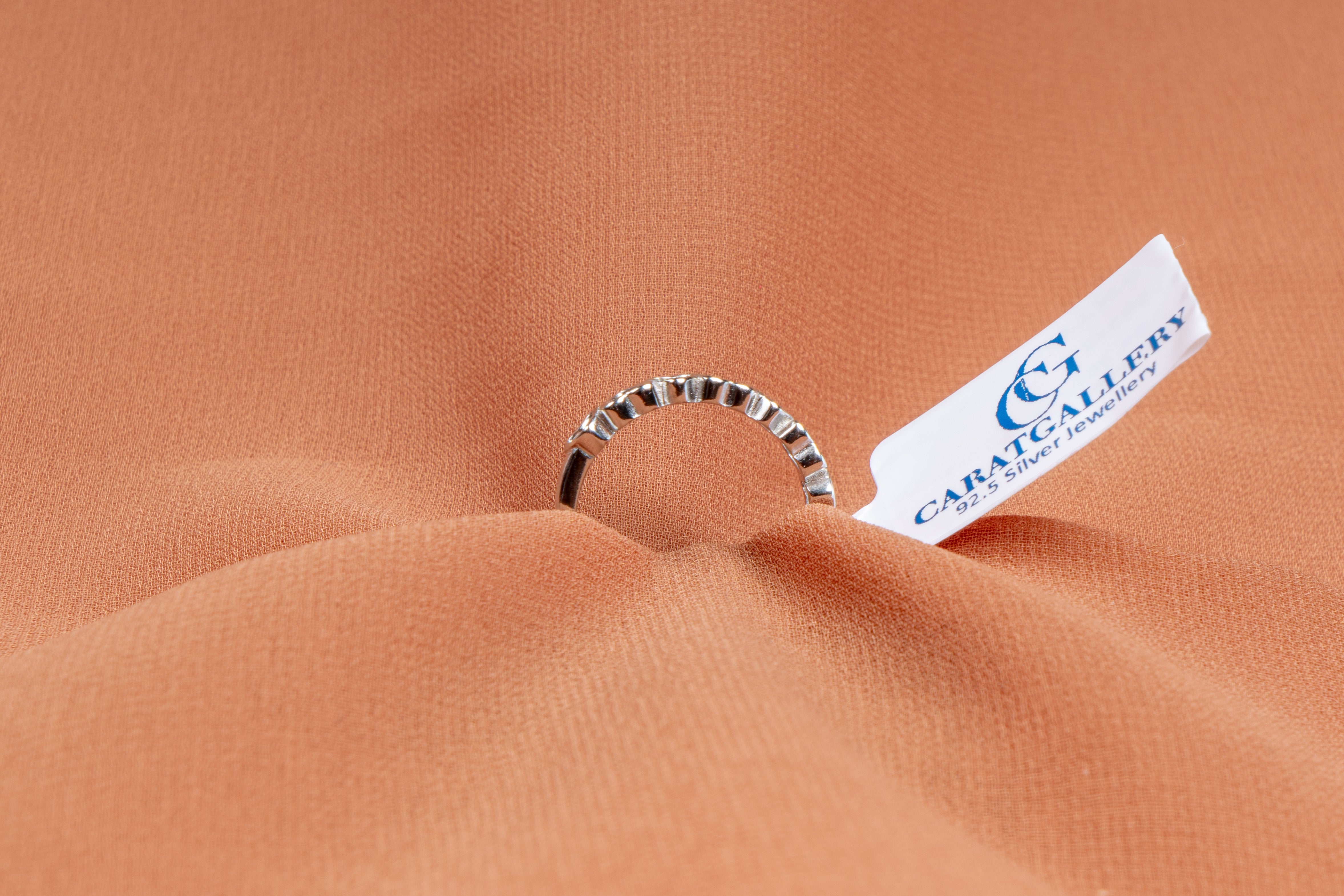 Amara Open Heart Band Ring