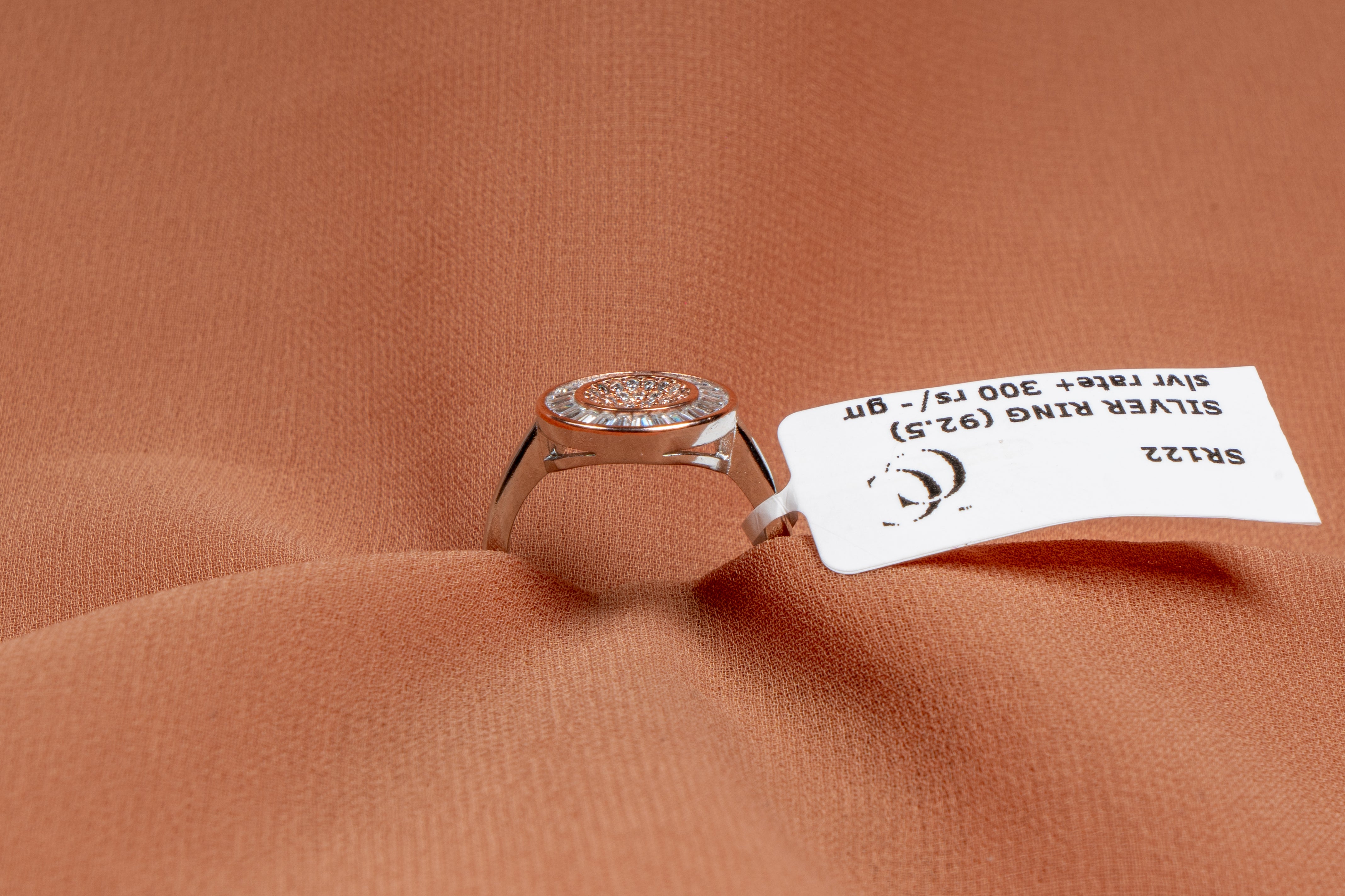 Solenne Radiant Disc Ring