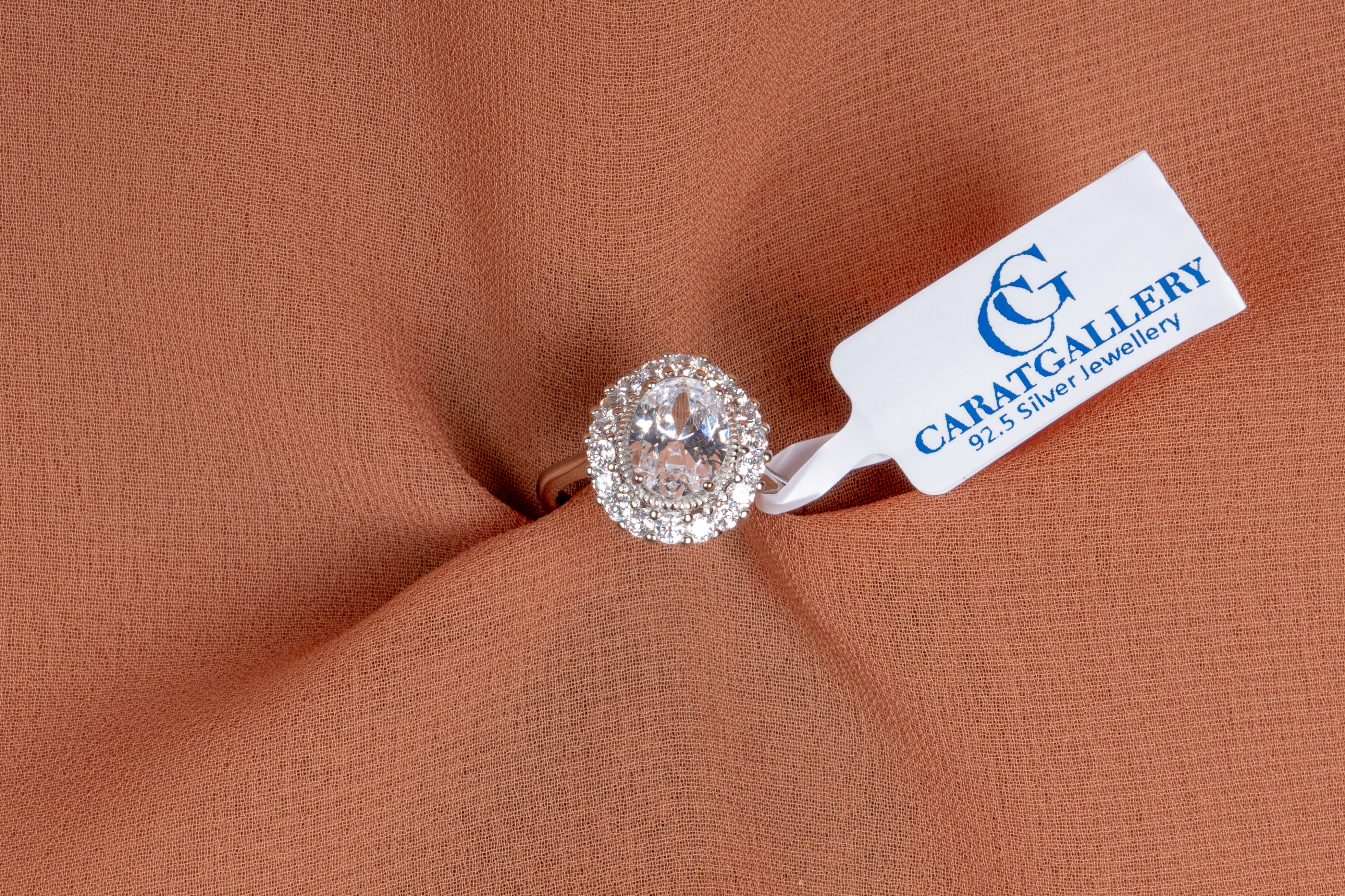 Ophelia Vintage Oval Halo Ring