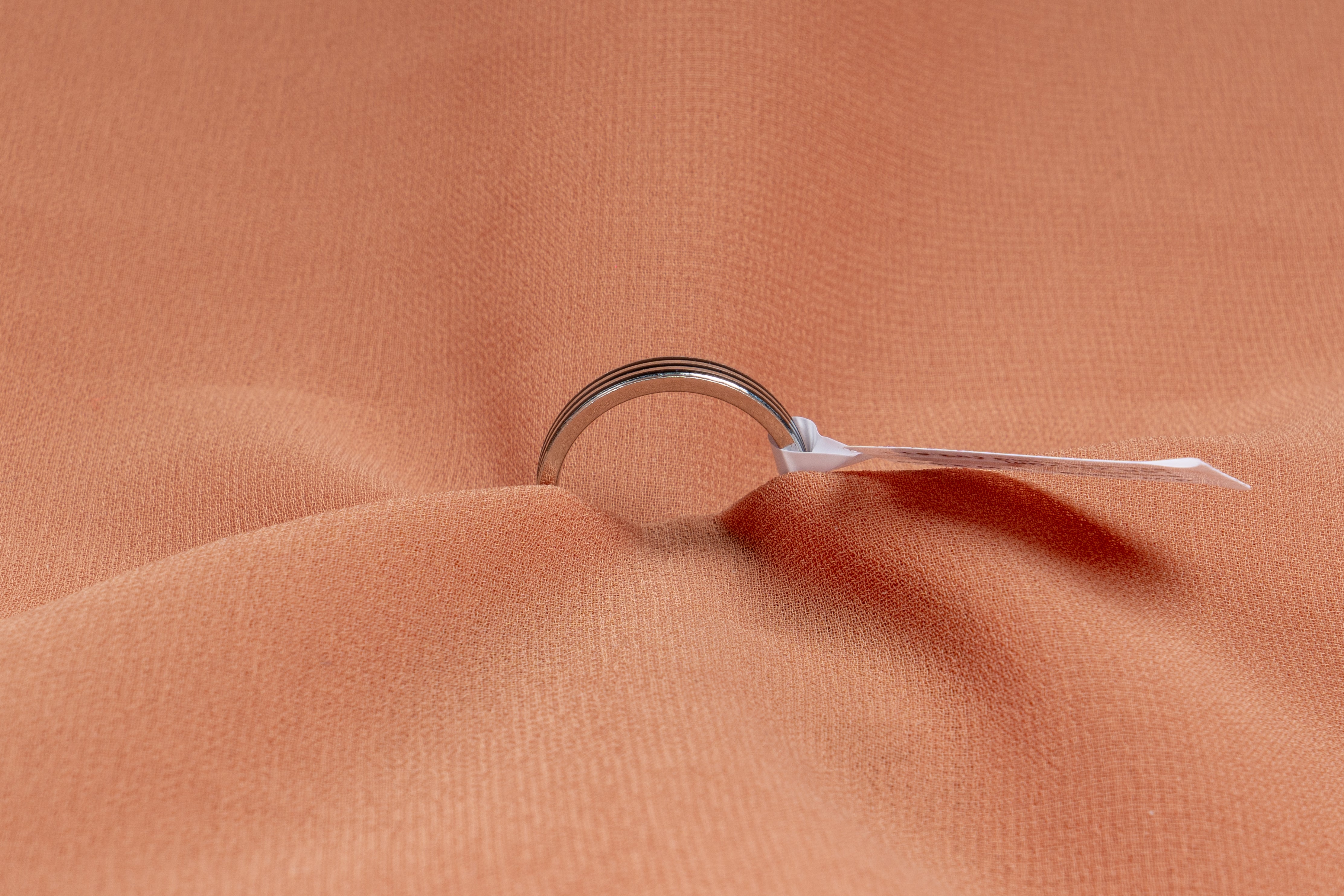 Monvero Grooved Band Ring