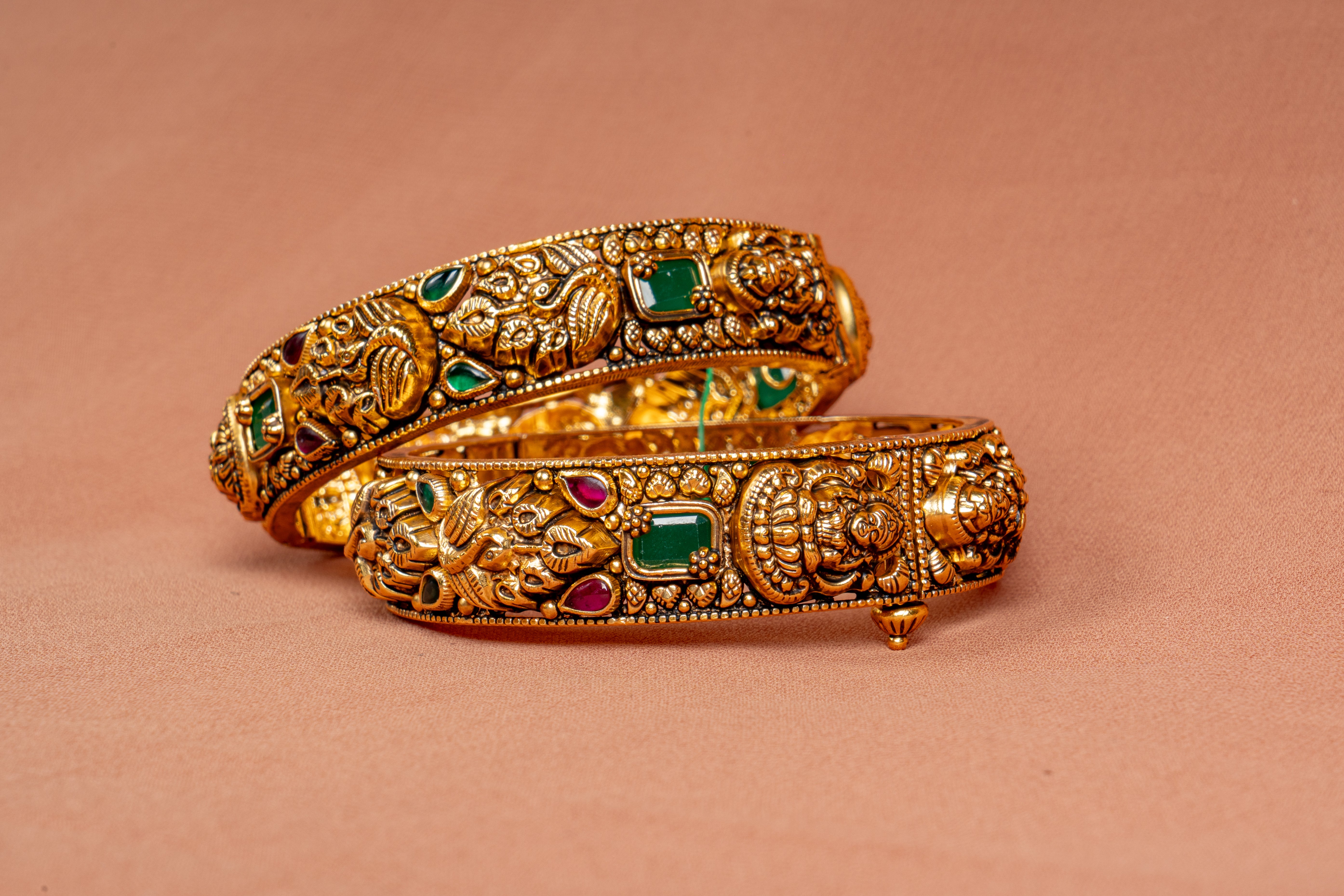 Aurevina Heritage Bangle Set