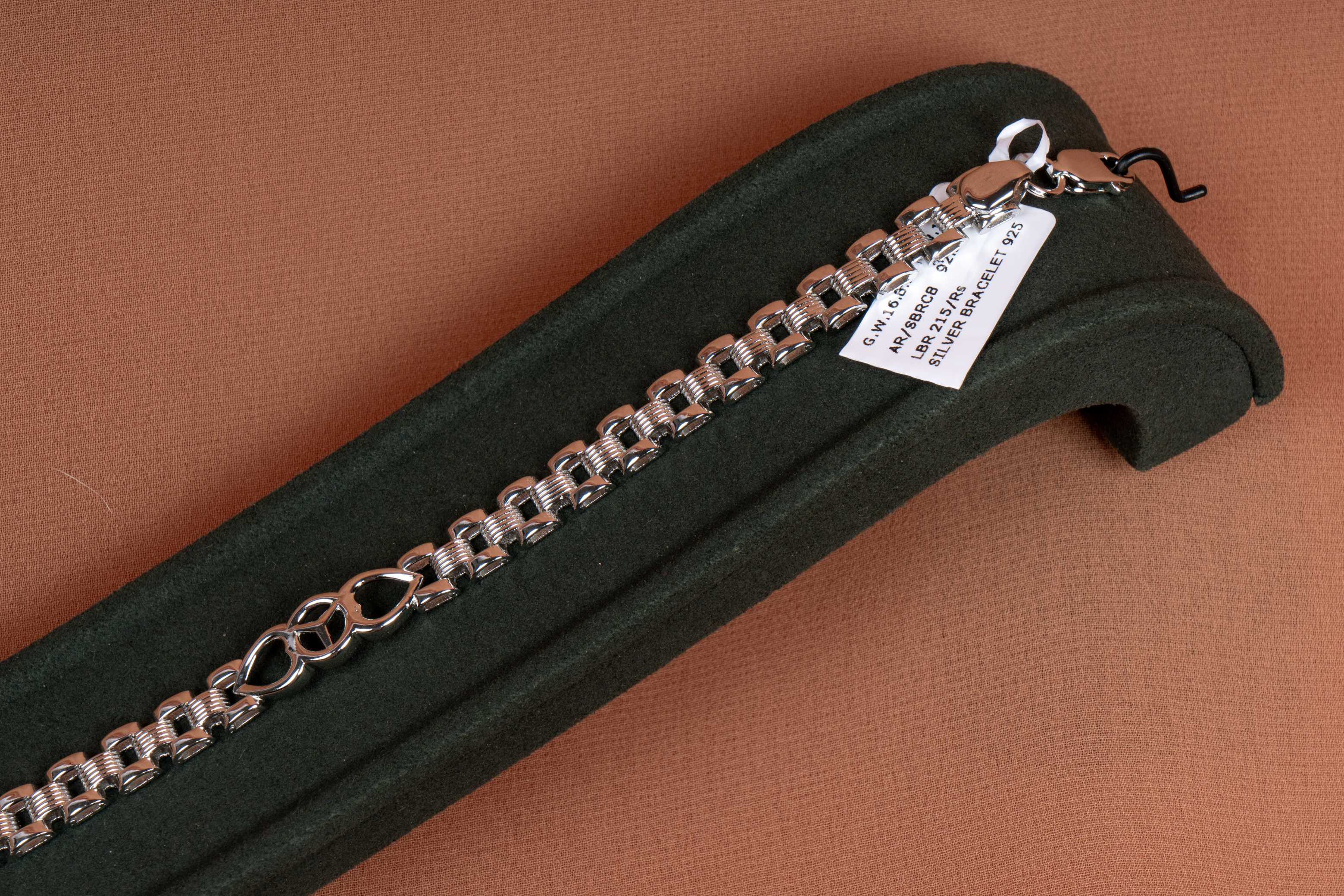Caelis Infinity Link Bracelet