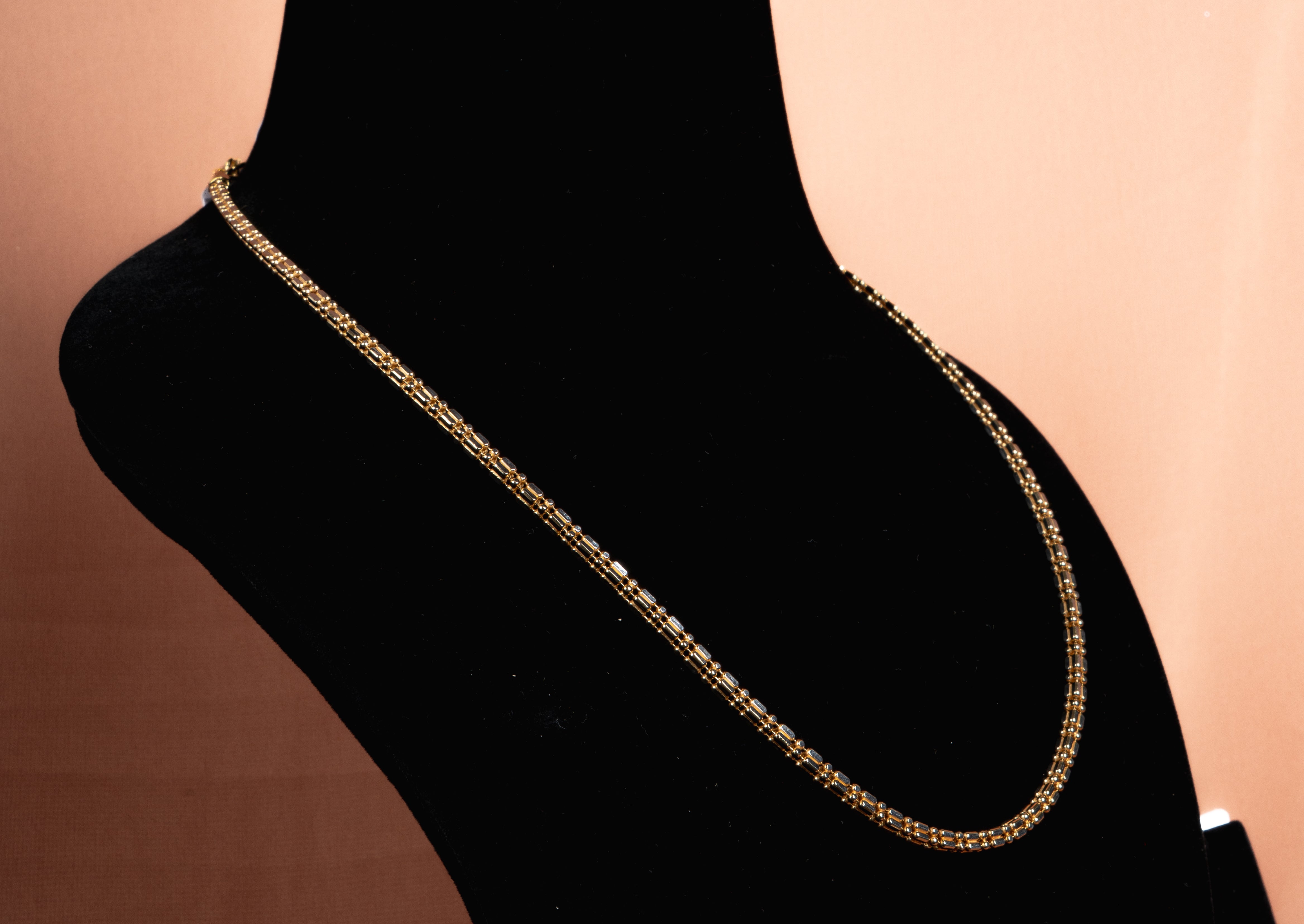 Calanthe Two-Tone Panel Chain