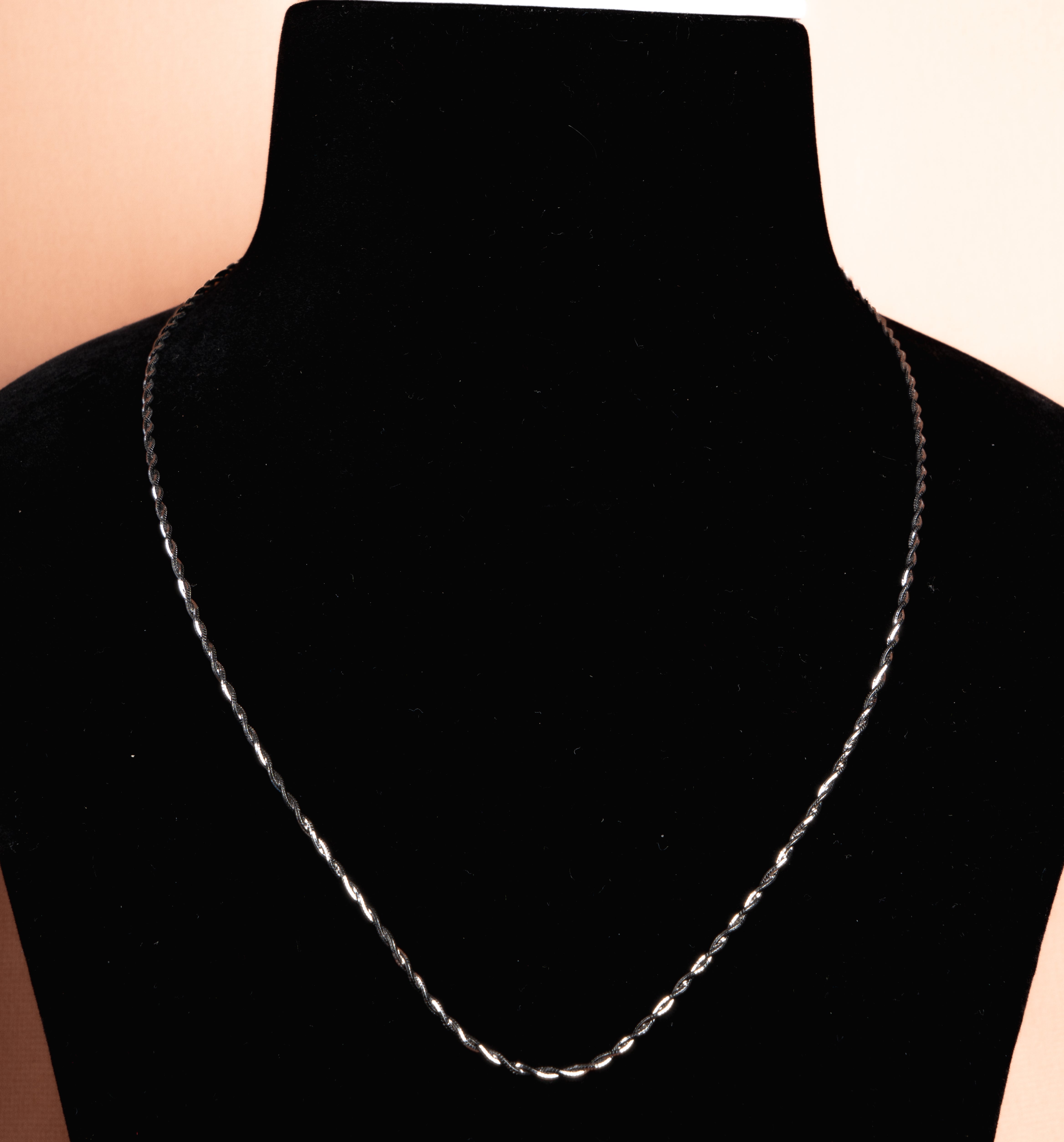 Marisol Twisted Serpentine Chain