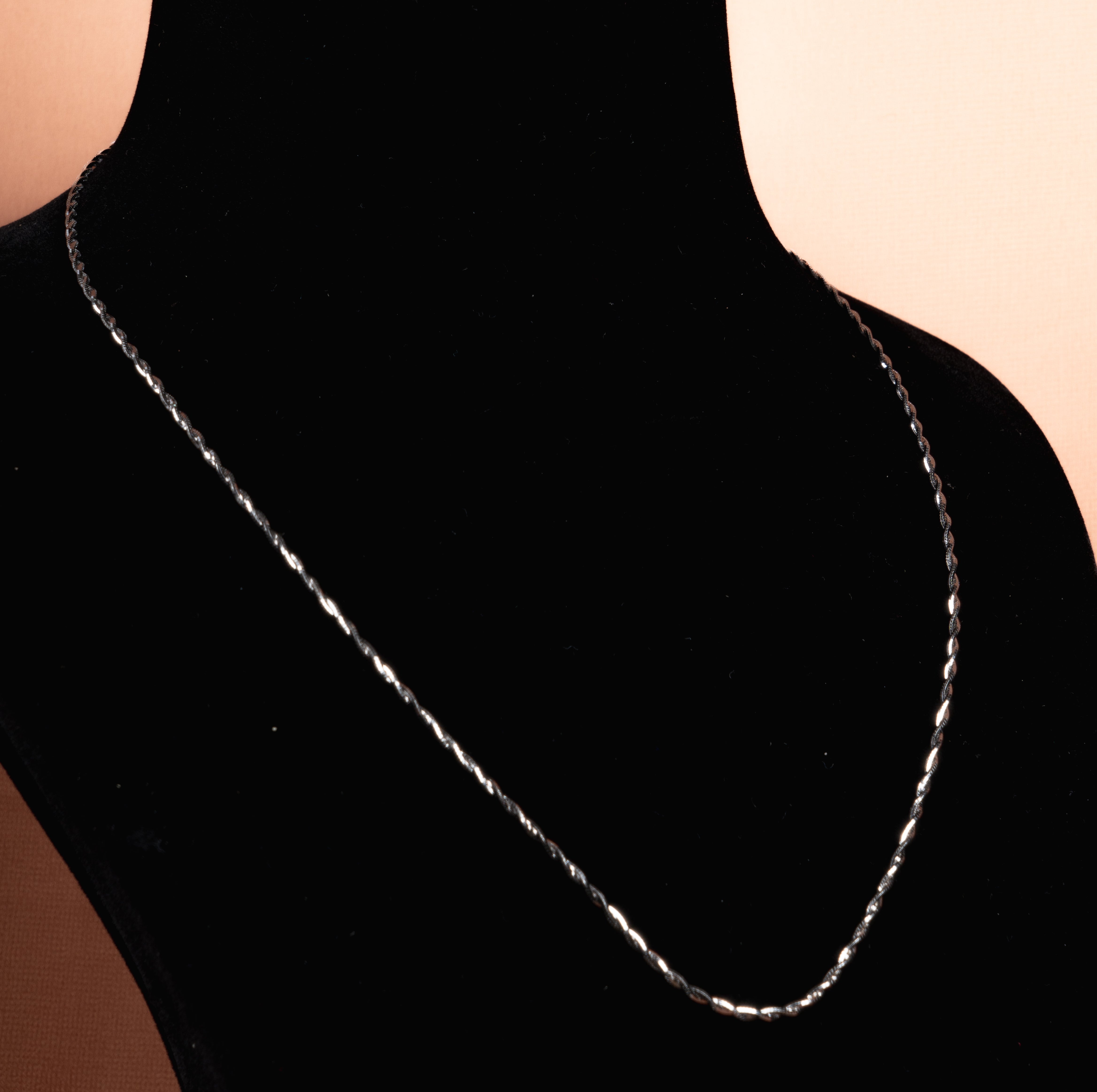 Marisol Twisted Serpentine Chain