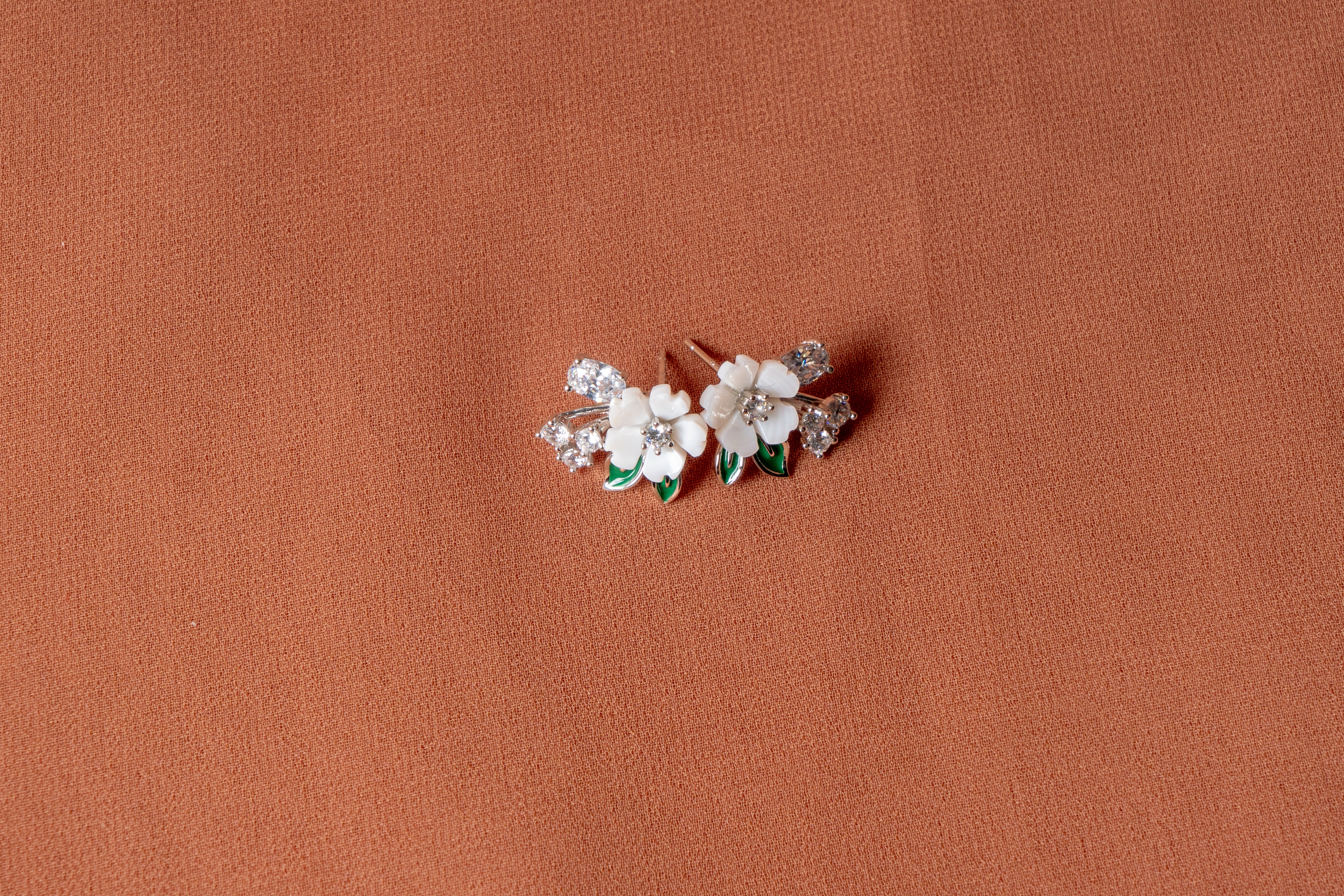 Fleurine Blossom Necklace & Earrings Set