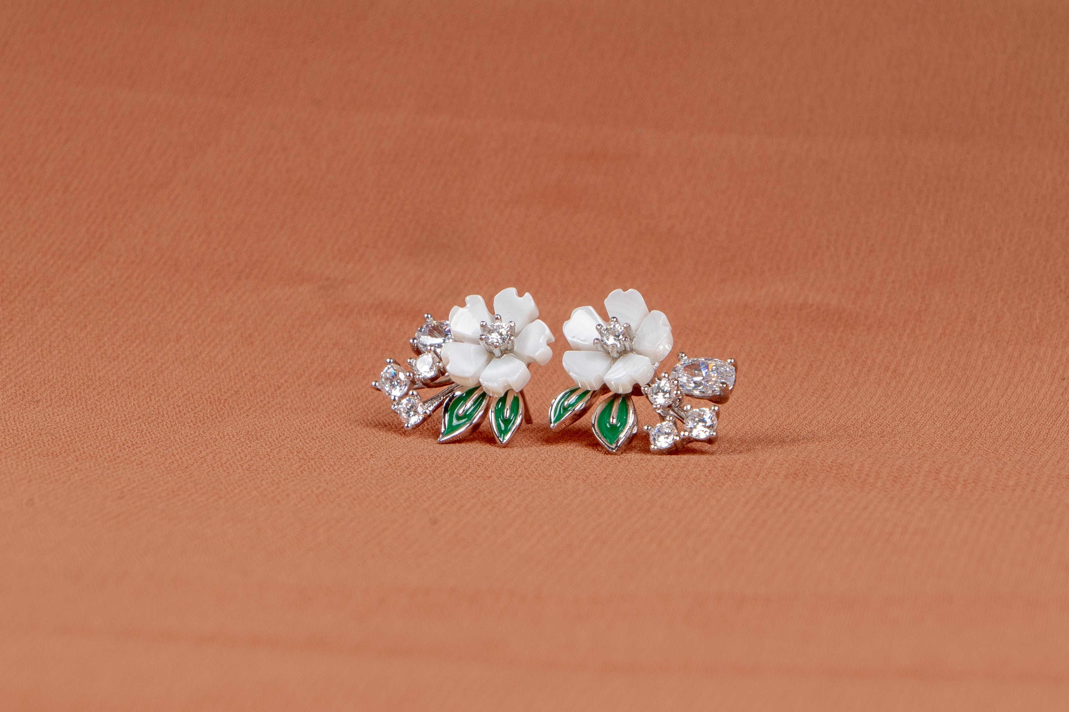 Fleurine Blossom Necklace & Earrings Set
