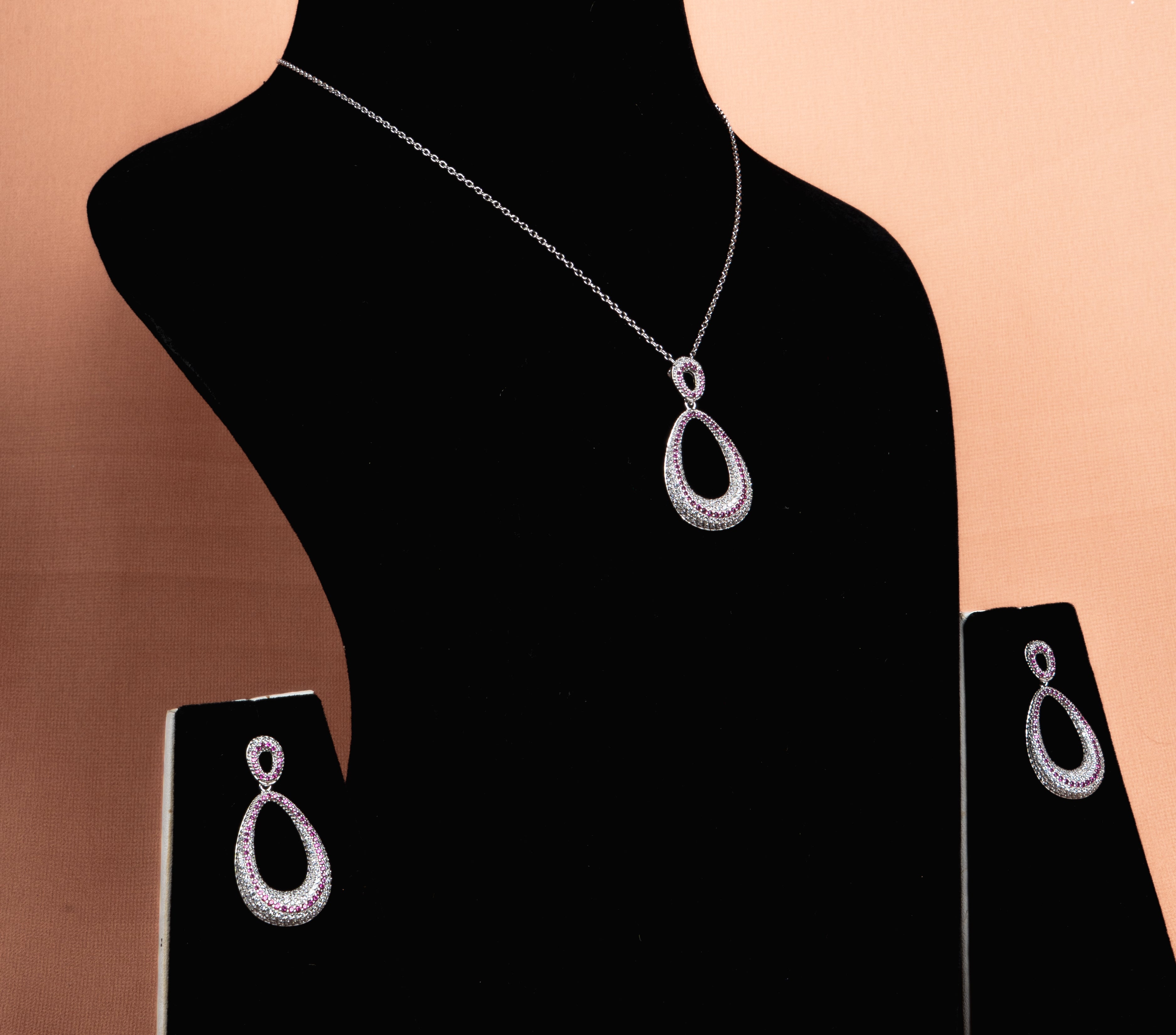 Zephira Halo Necklace and Earrings Set
