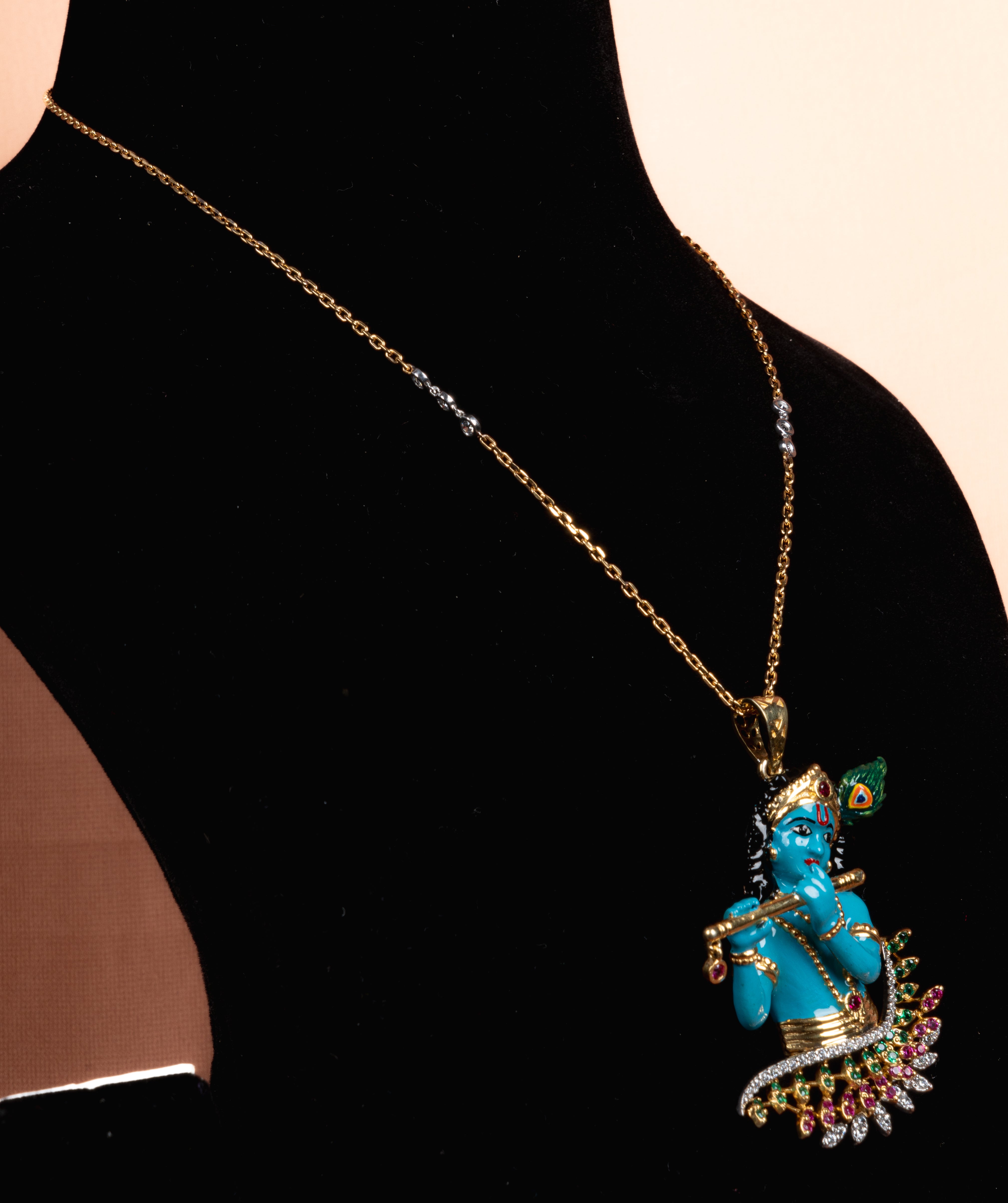 Aurevon Artisan Pendant Chain