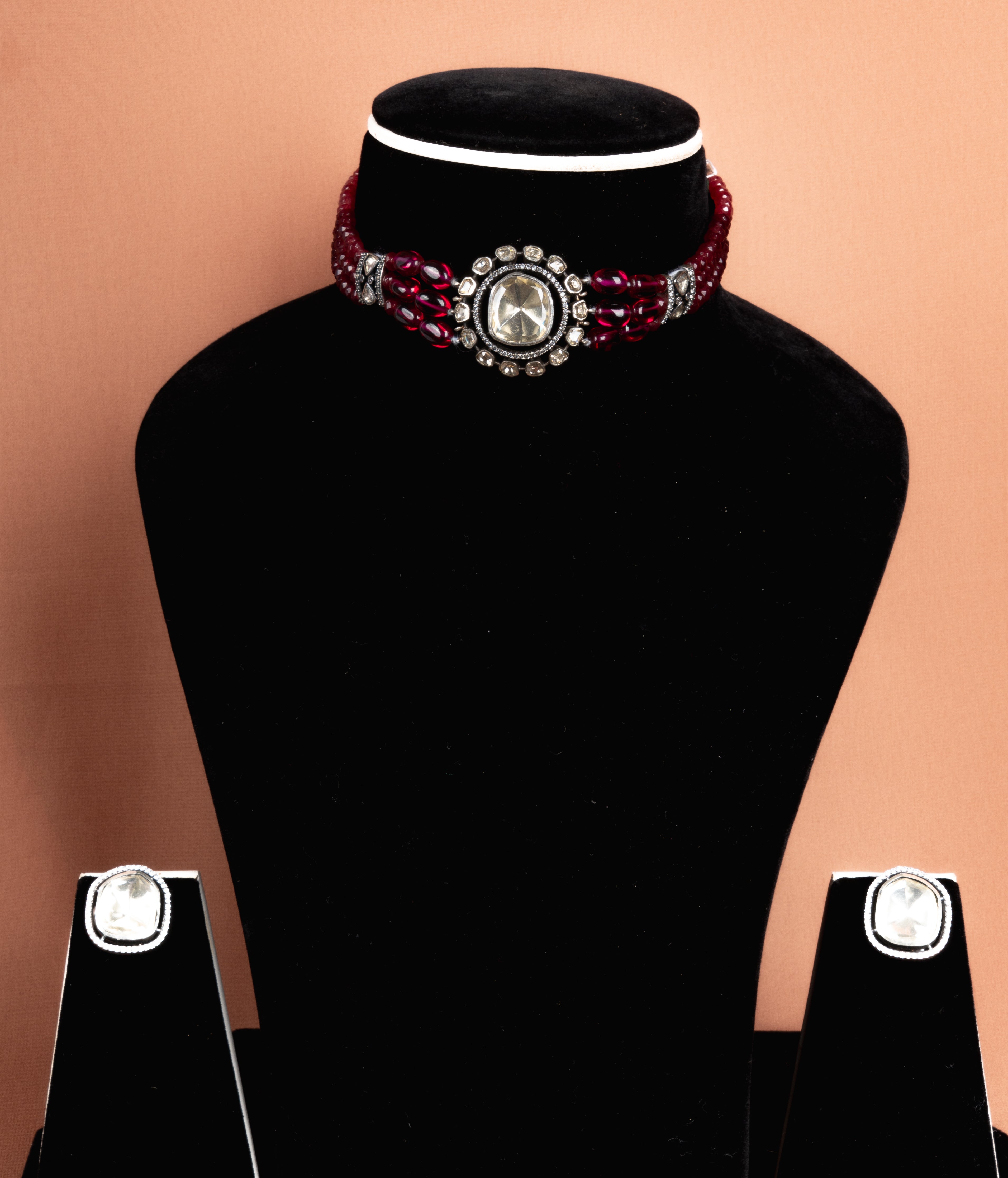 Rovienne Heritage Choker and Stud Earrings Set