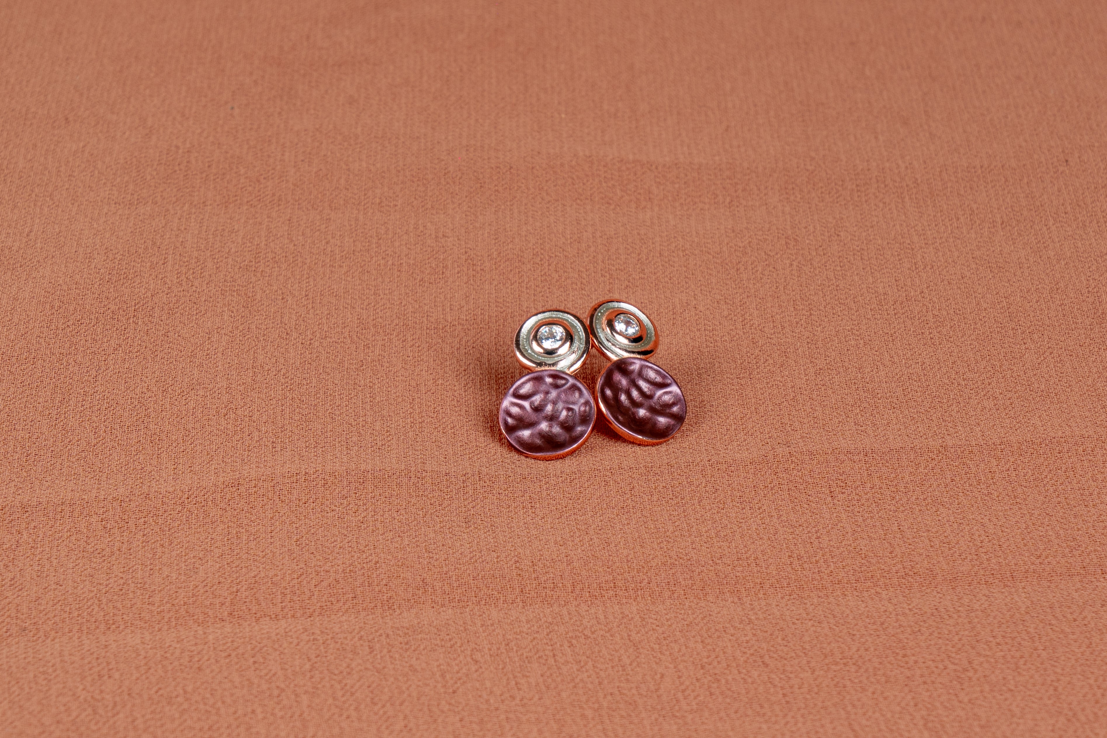 Liora Disc Necklace and Stud Earrings Set