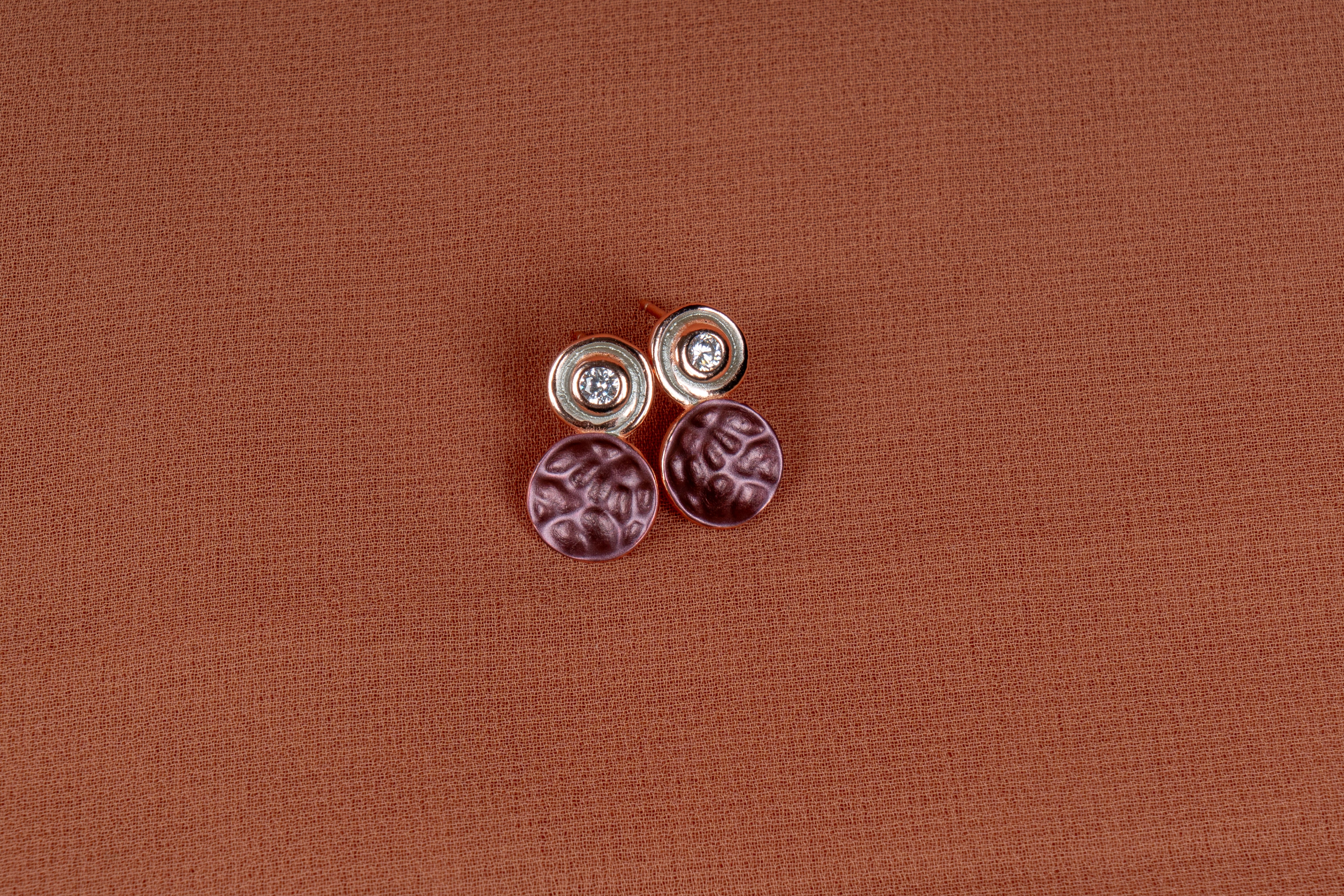 Liora Disc Necklace and Stud Earrings Set