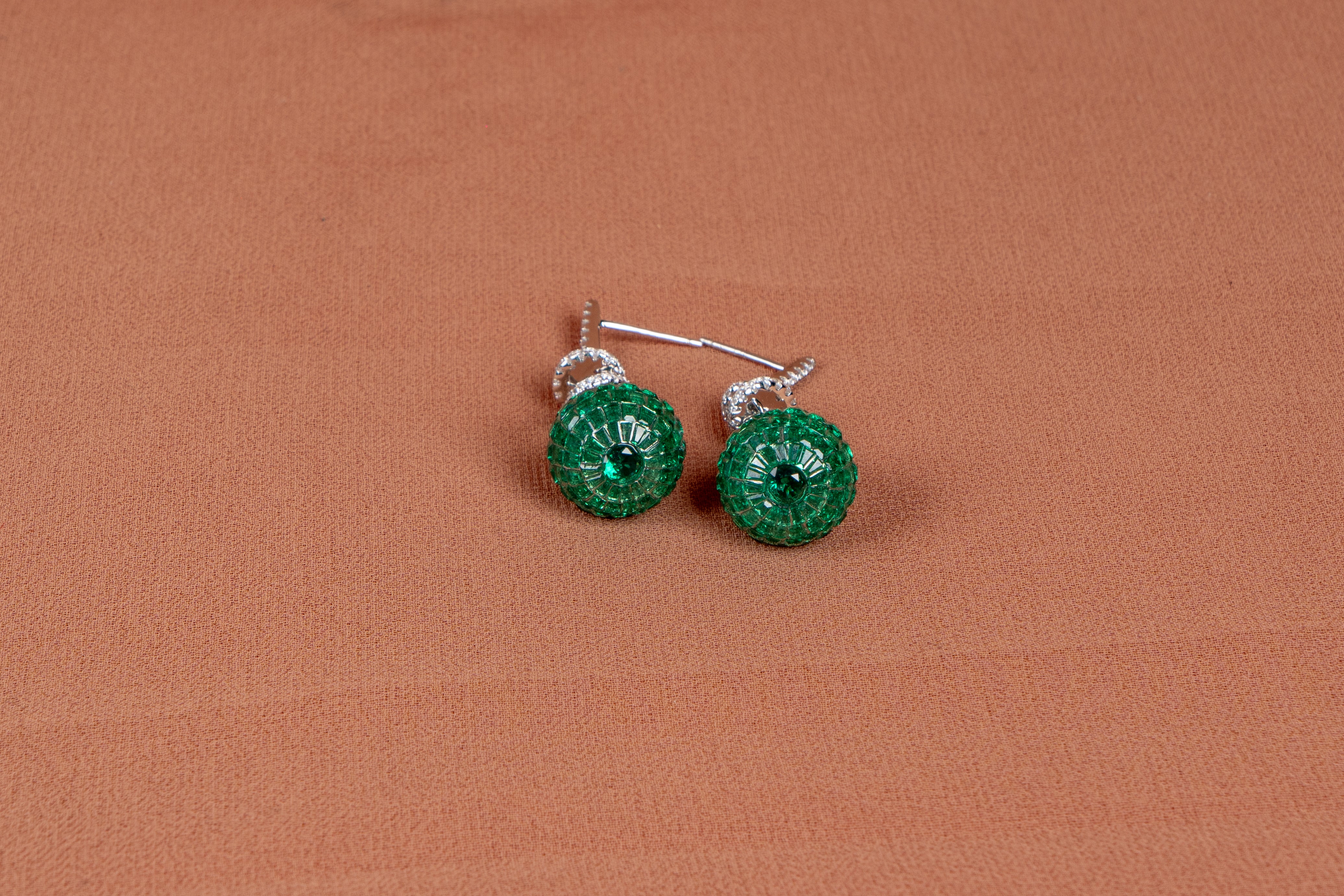 Everdine Emerald Drop Necklace and Earrings Set