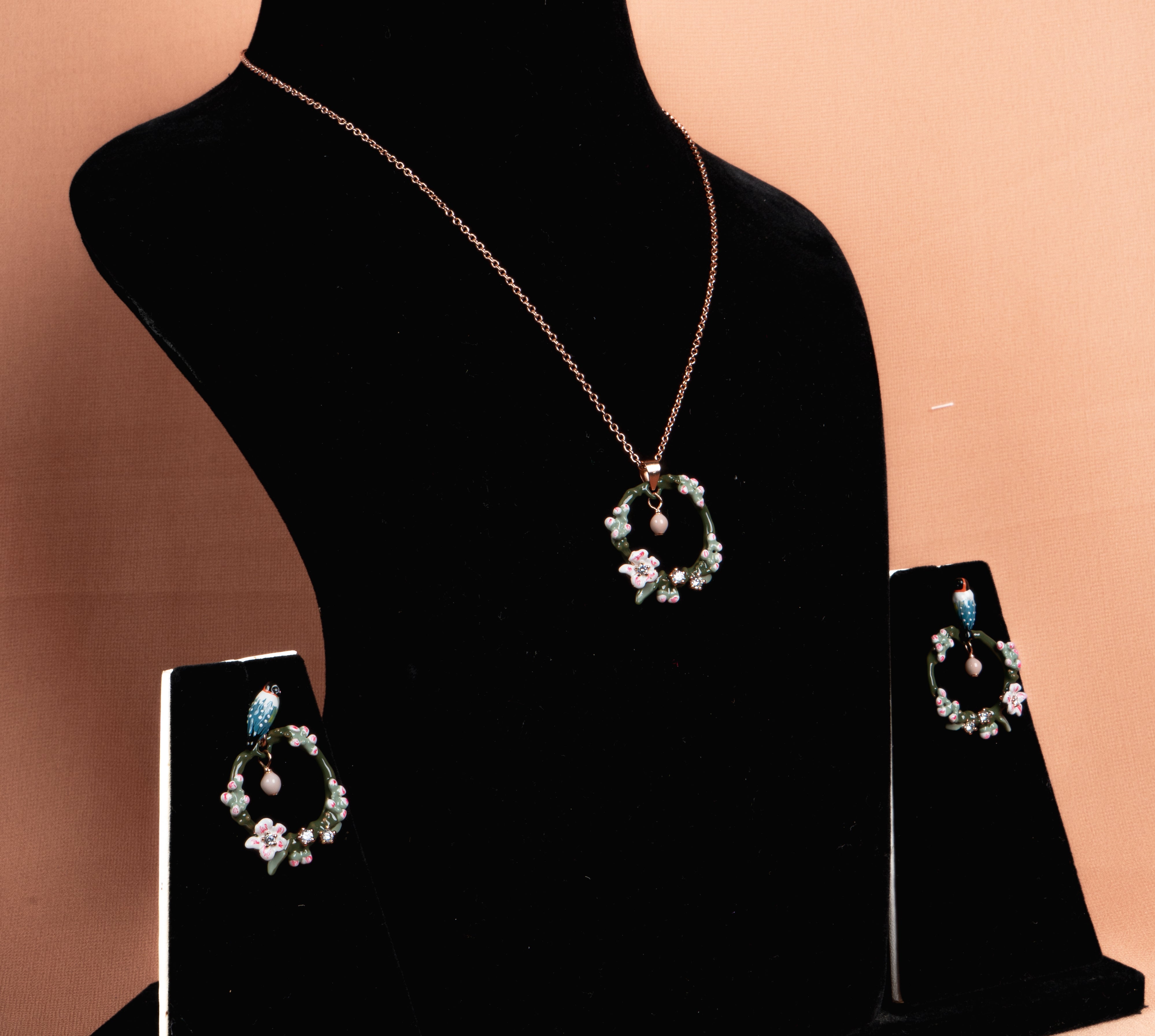 Aviora Blossom Wreath Necklace and Earrings Set