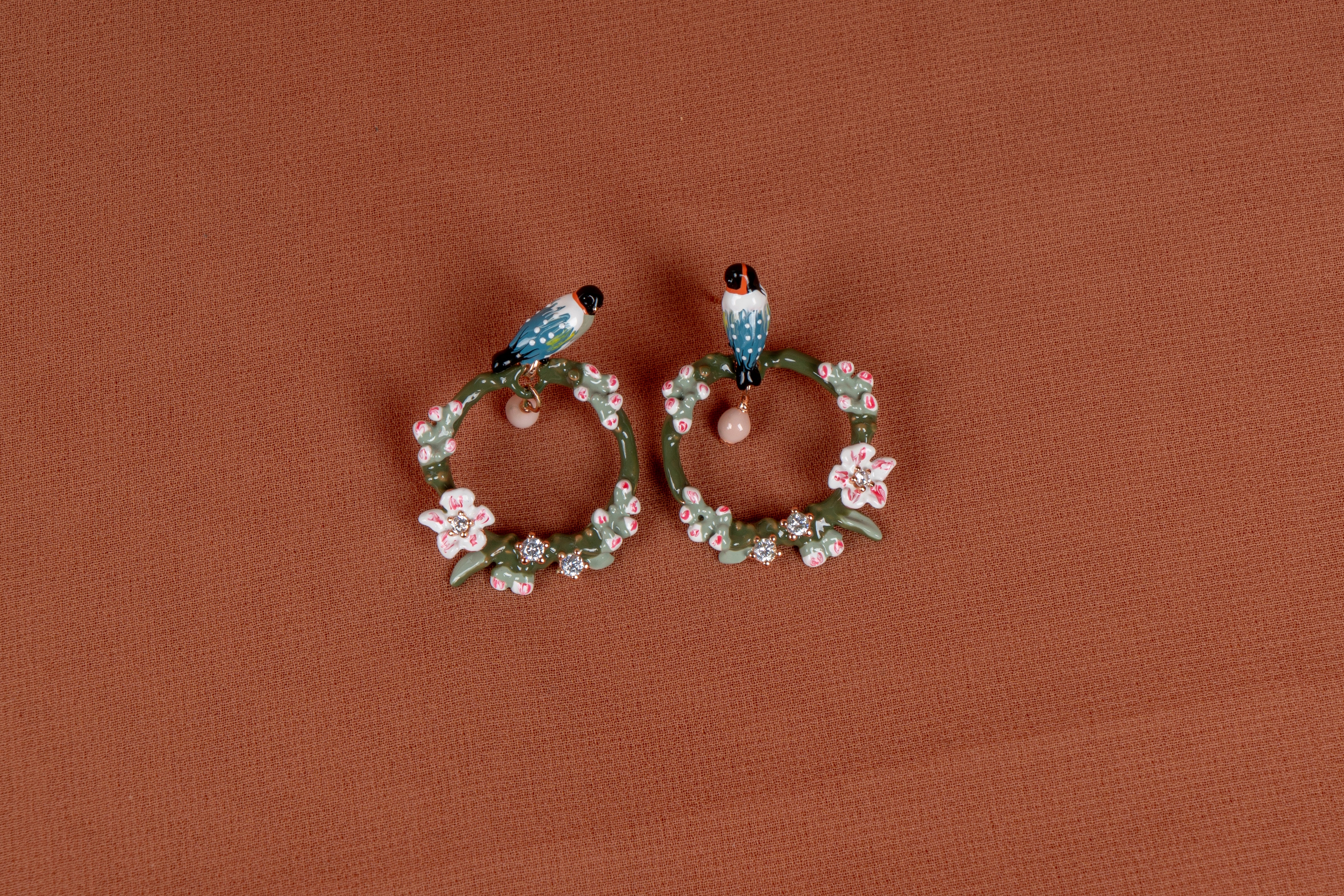Aviora Blossom Wreath Necklace and Earrings Set