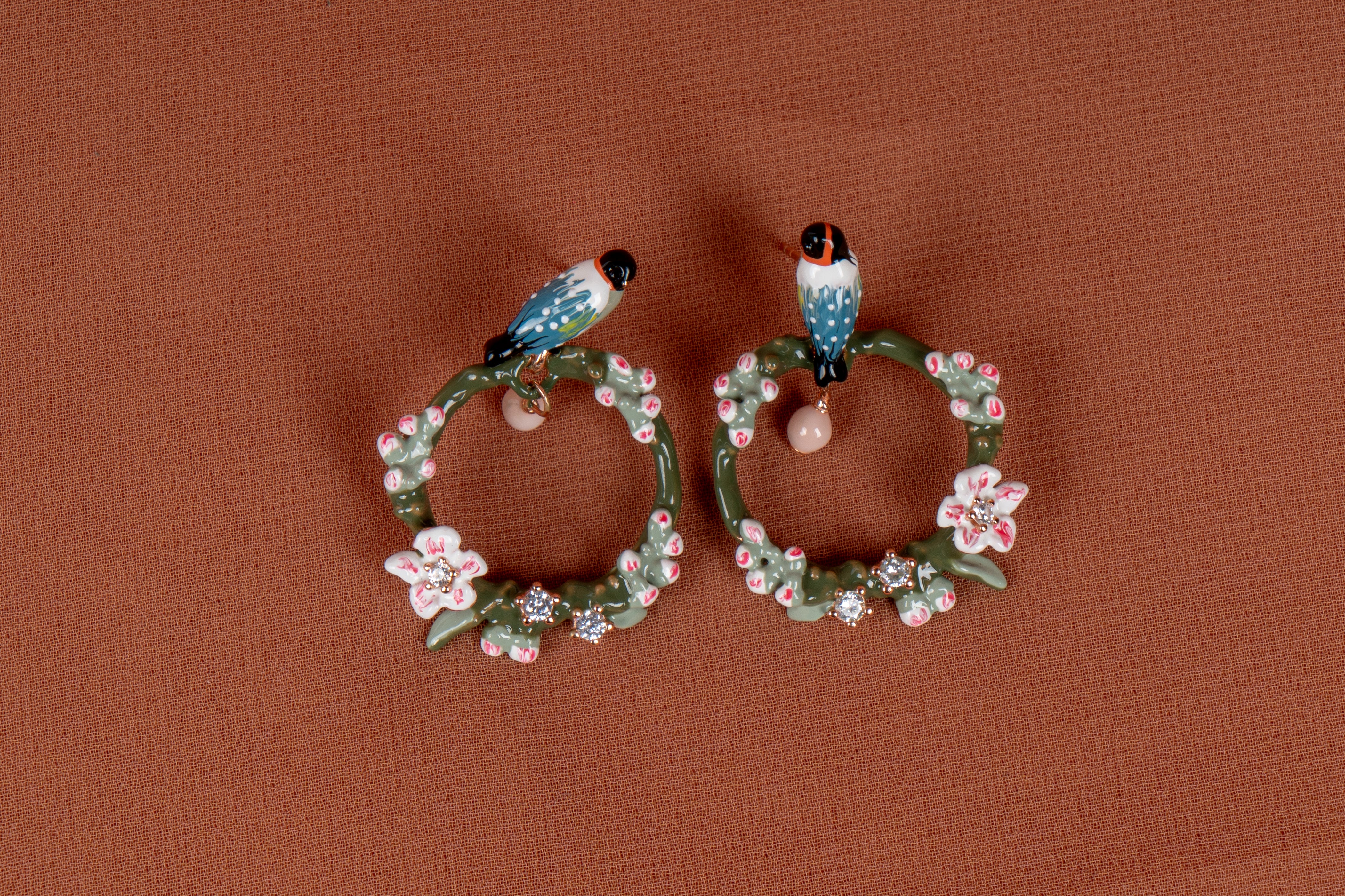 Aviora Blossom Wreath Necklace and Earrings Set