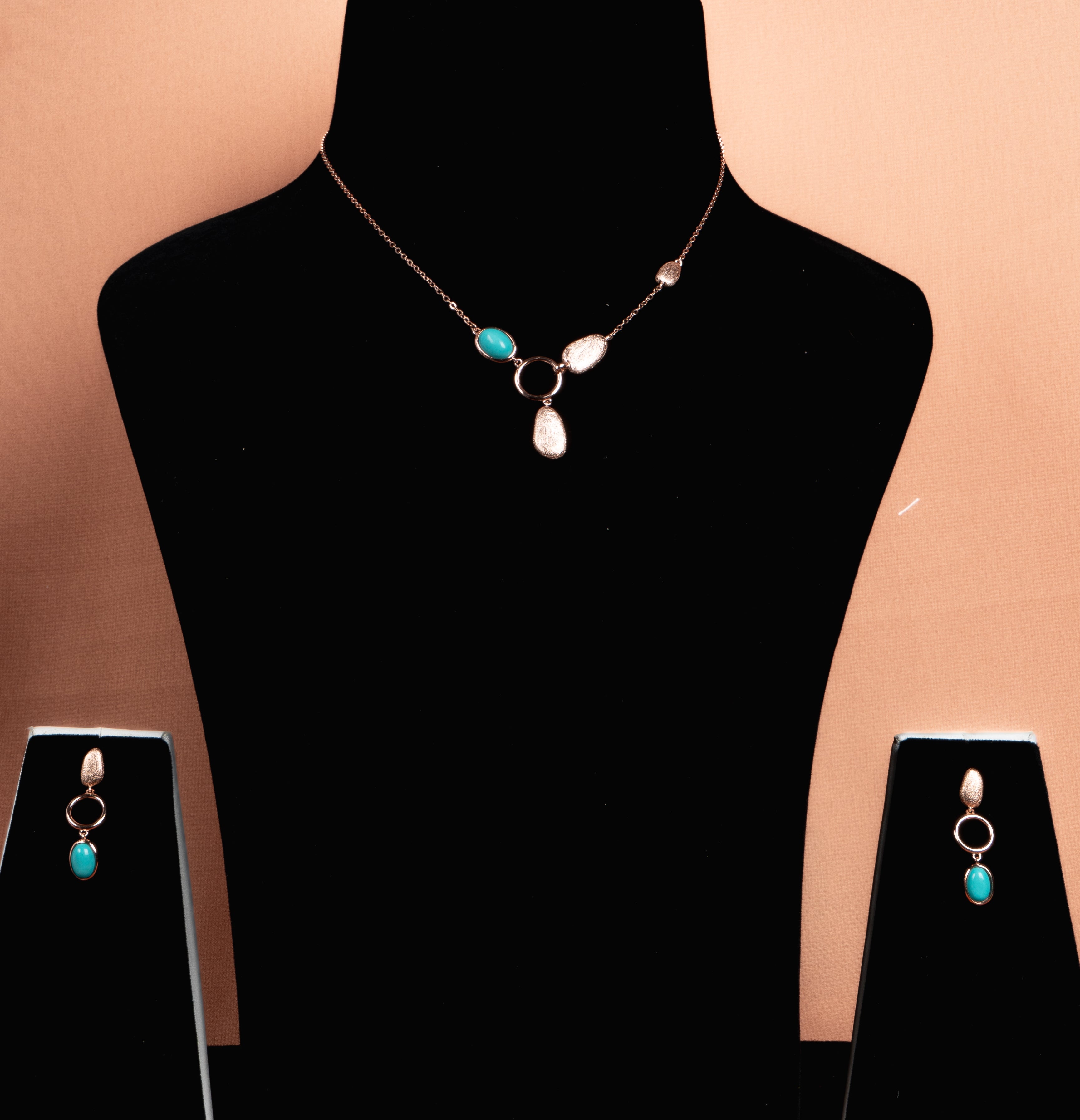Virelia Modern Necklace and Drop Earrings Set